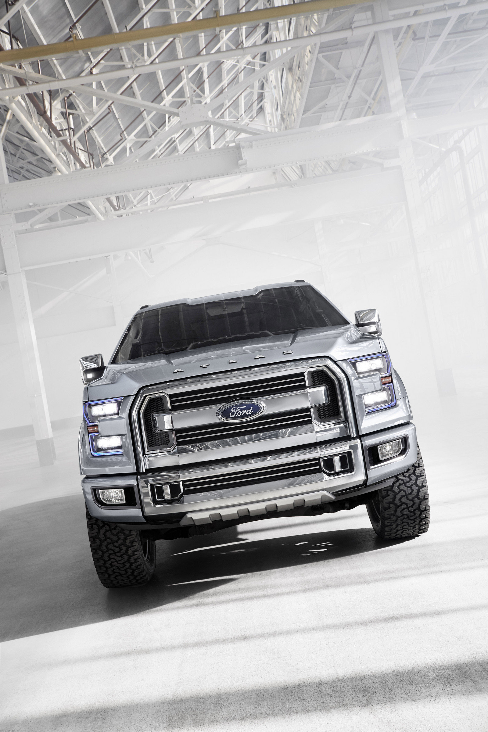 2013 Ford Atlas Wallpapers