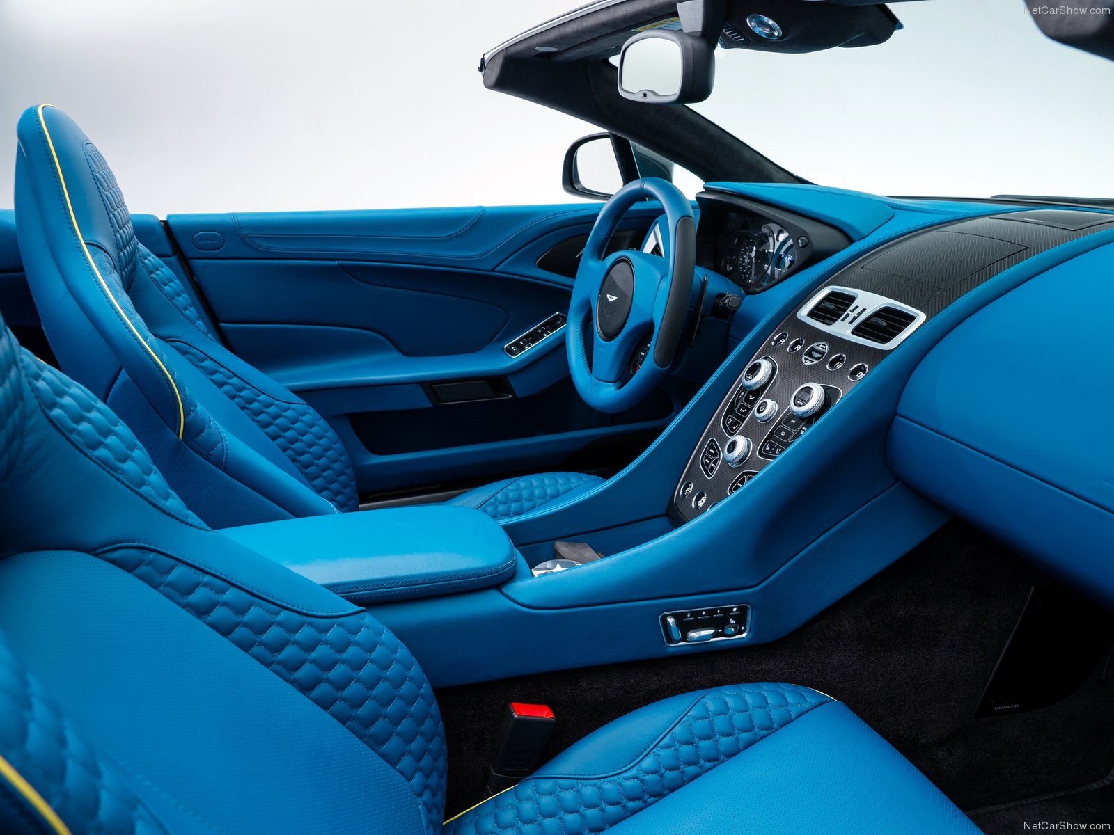 2014 Aston Martin Vanquish Volante Wallpapers