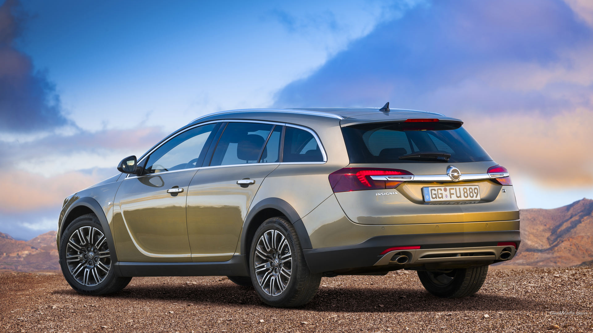 2014 Opel Insignia Country Tourer Wallpapers