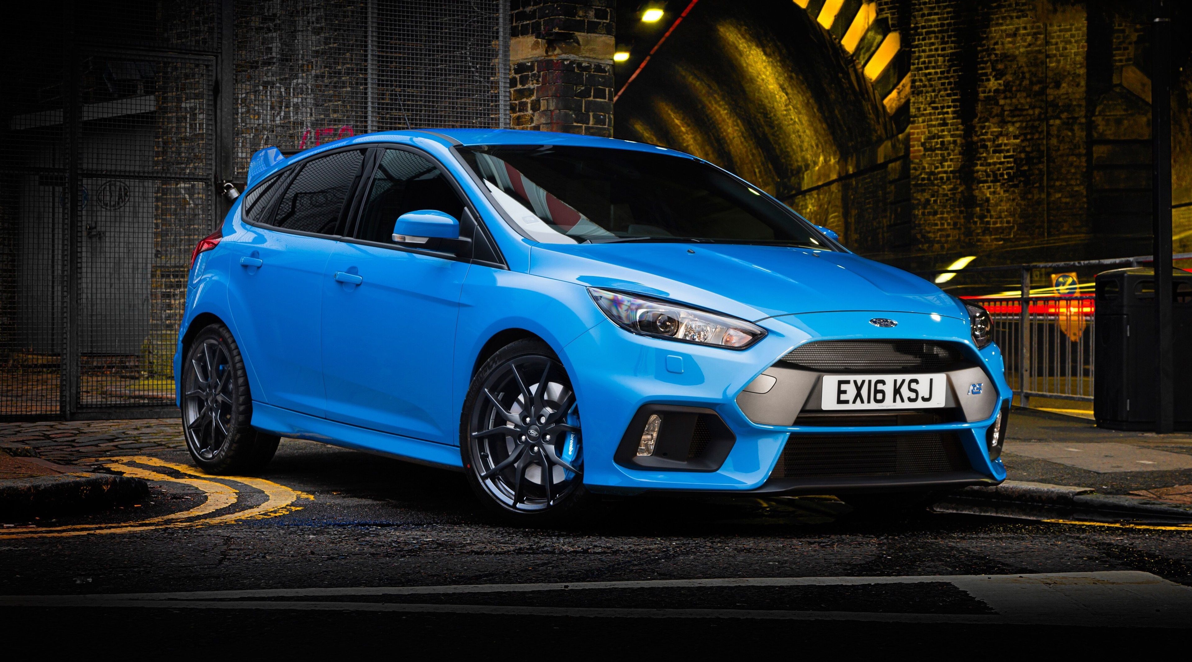 2015 Ford Focus Wallpapers