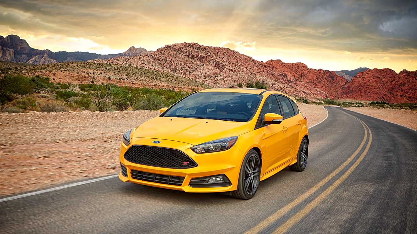 2015 Ford Focus Wallpapers