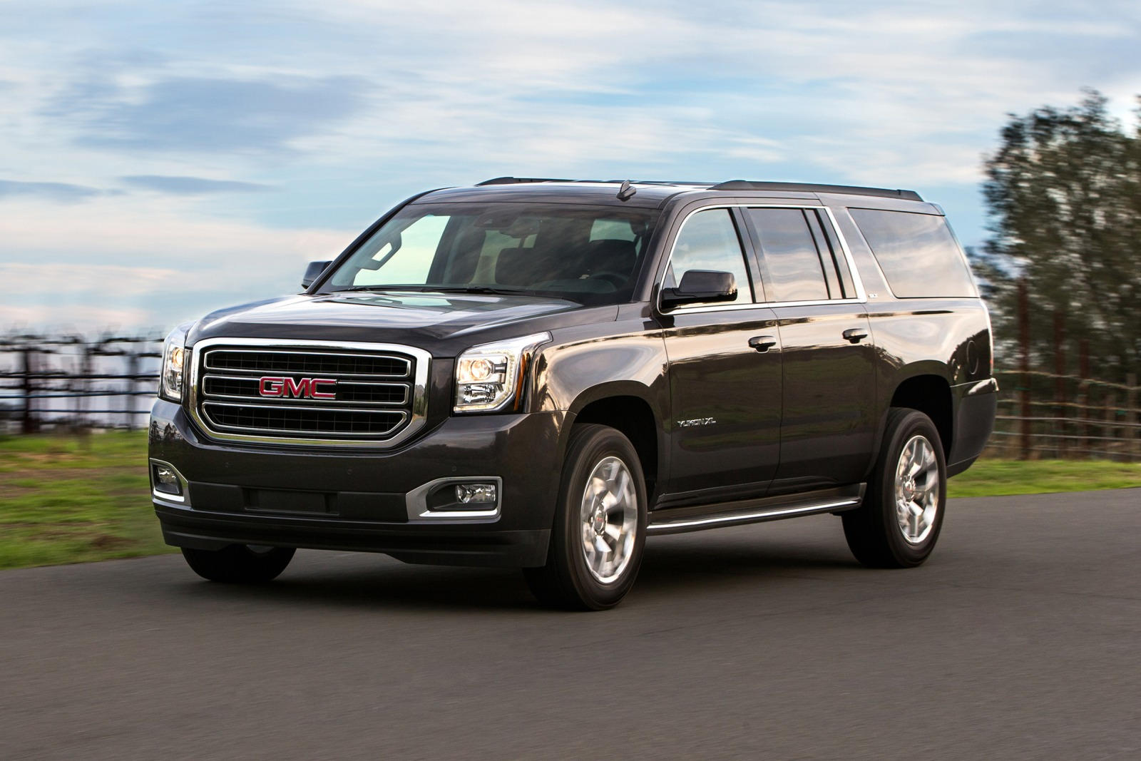 2015 Gmc Yukon Xl And Yukon Denali Wallpapers