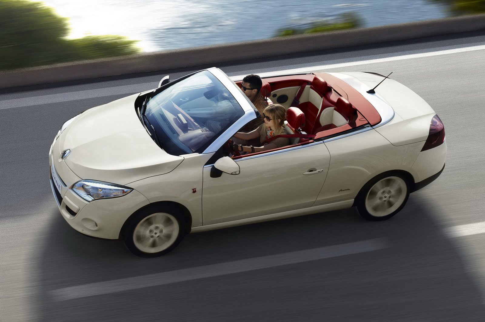 2015 Renault Megane Coupe-Cabriolet Wallpapers