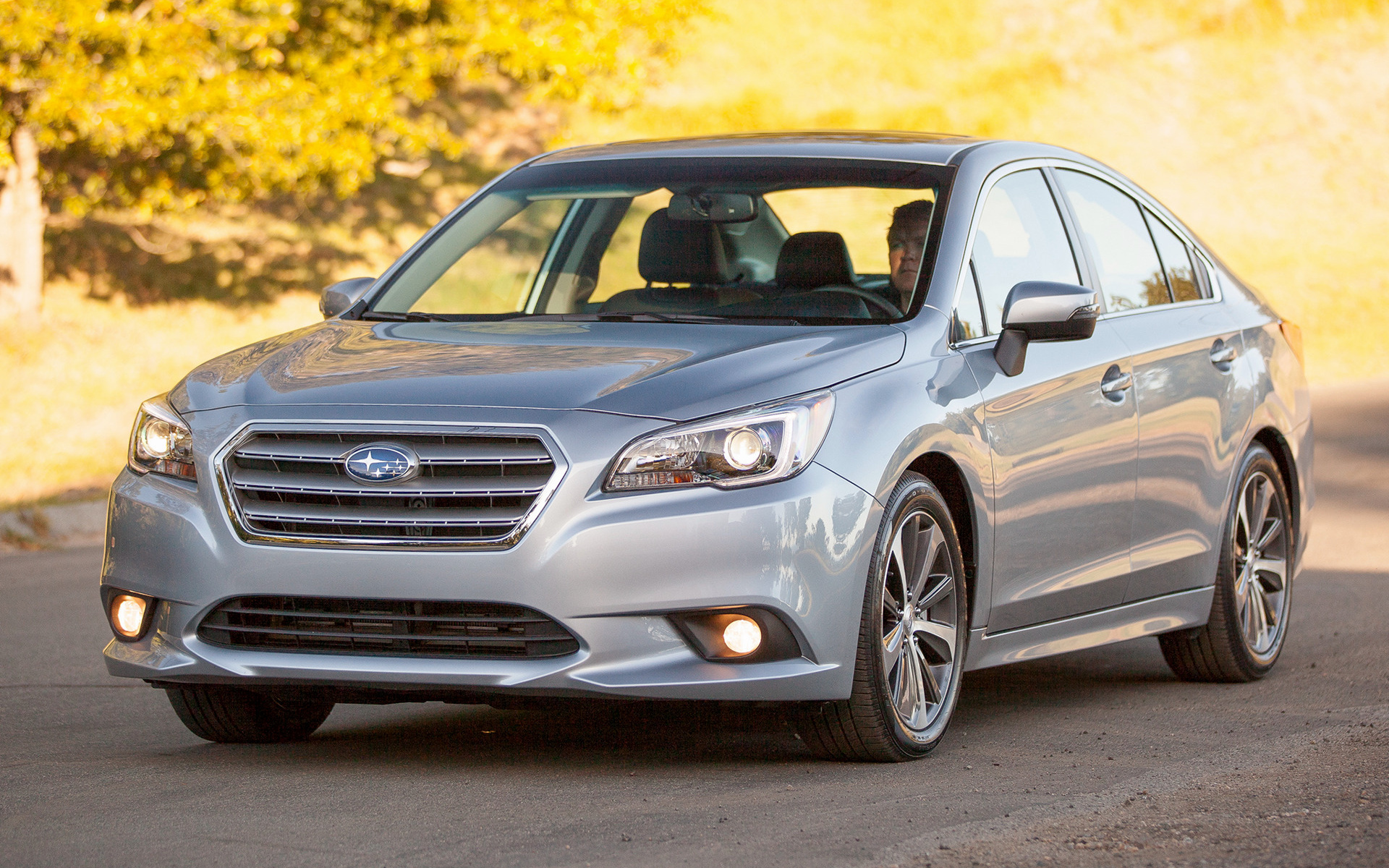 2015 Subaru Legacy Wallpapers