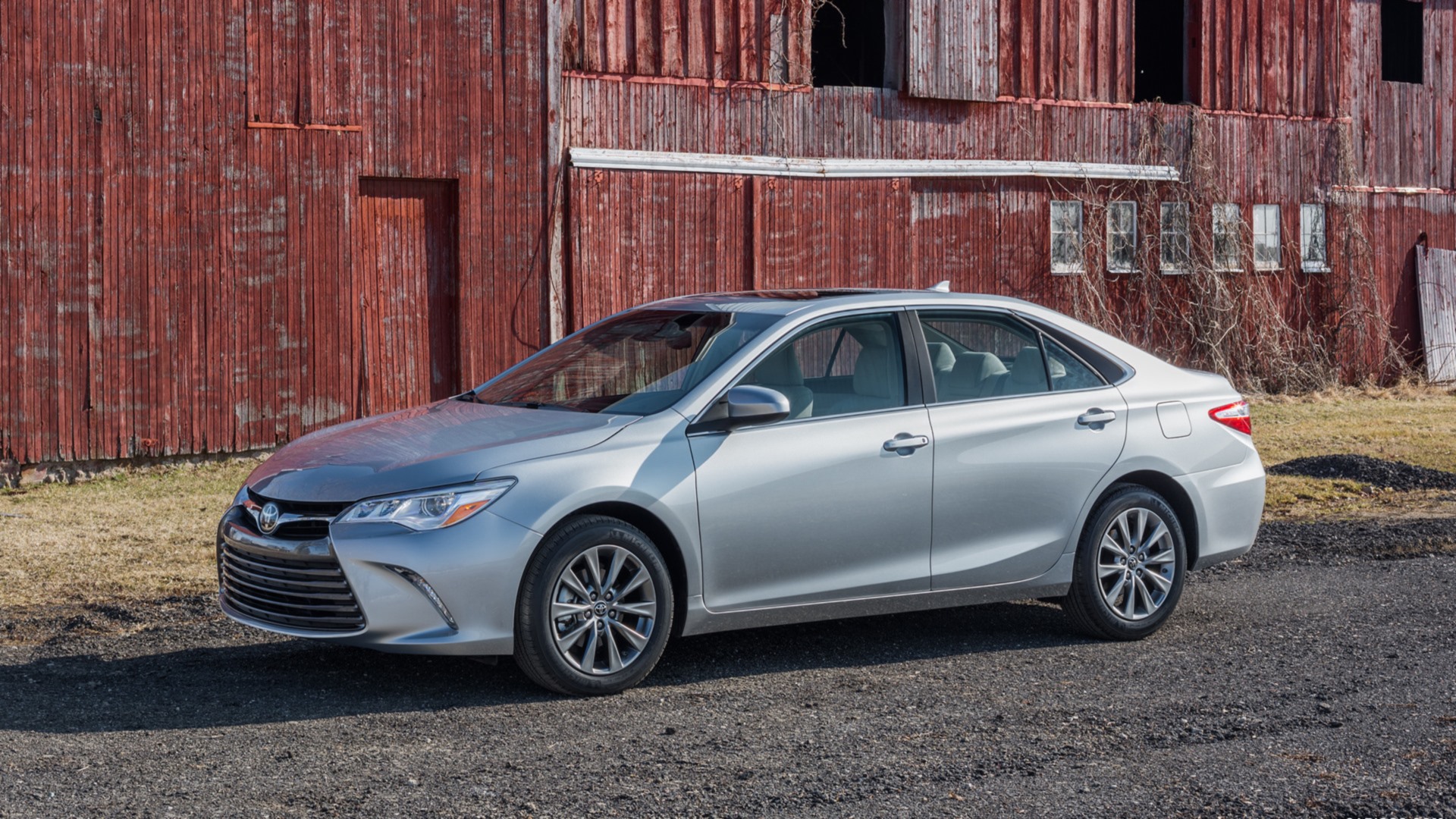 2015 Toyota Camry Wallpapers