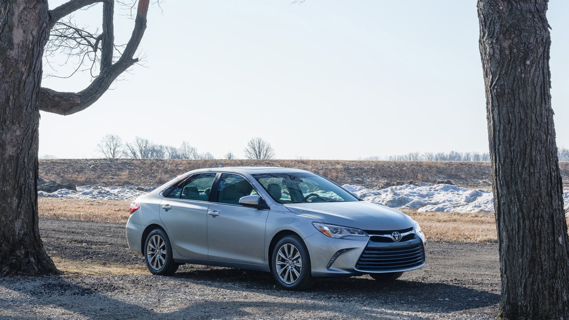 2015 Toyota Camry Wallpapers