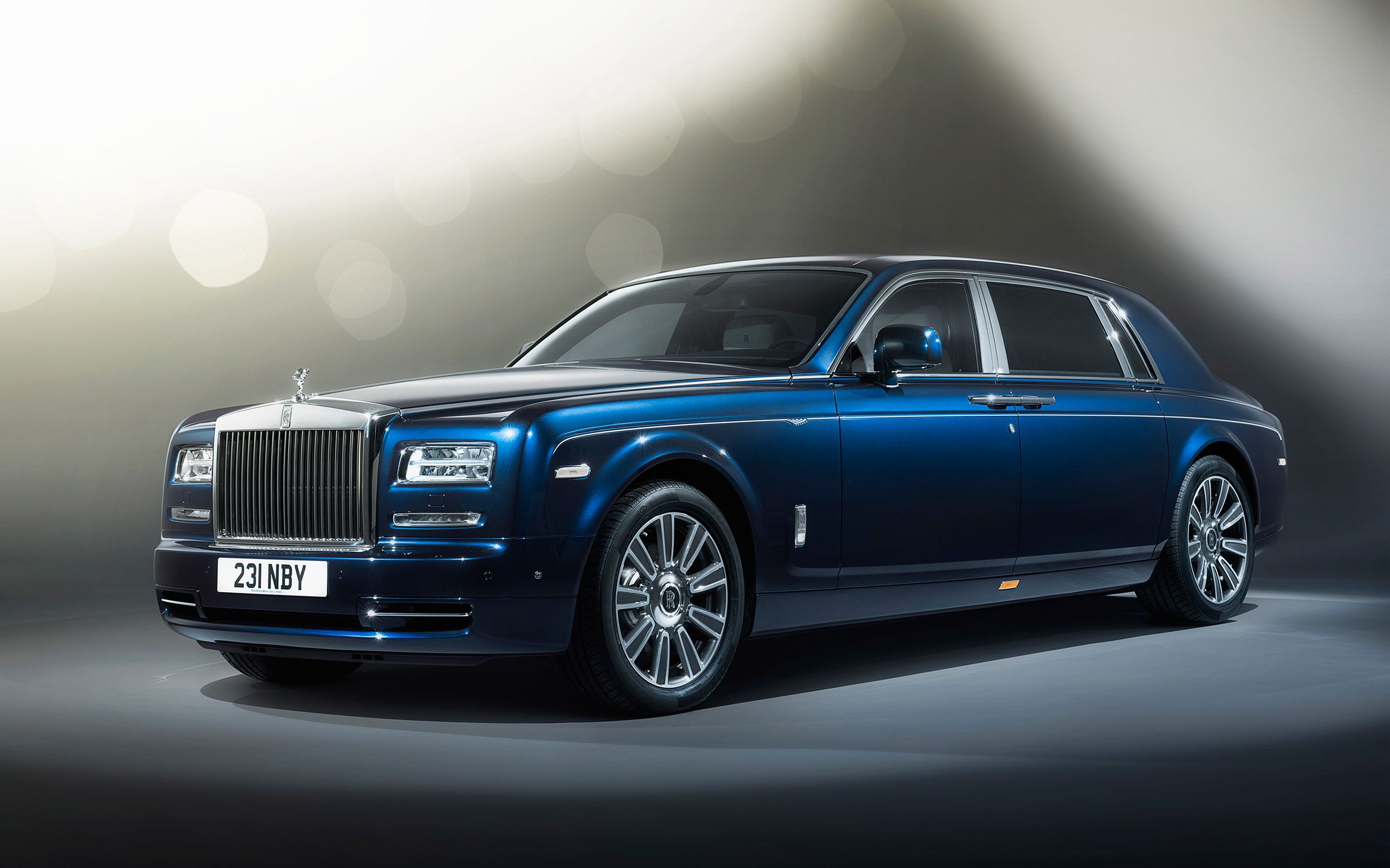 2018 Rolls Royce Phantom Wallpapers