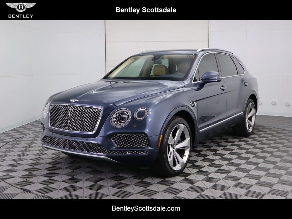 2019 Bentley Bentayga V8 Wallpapers