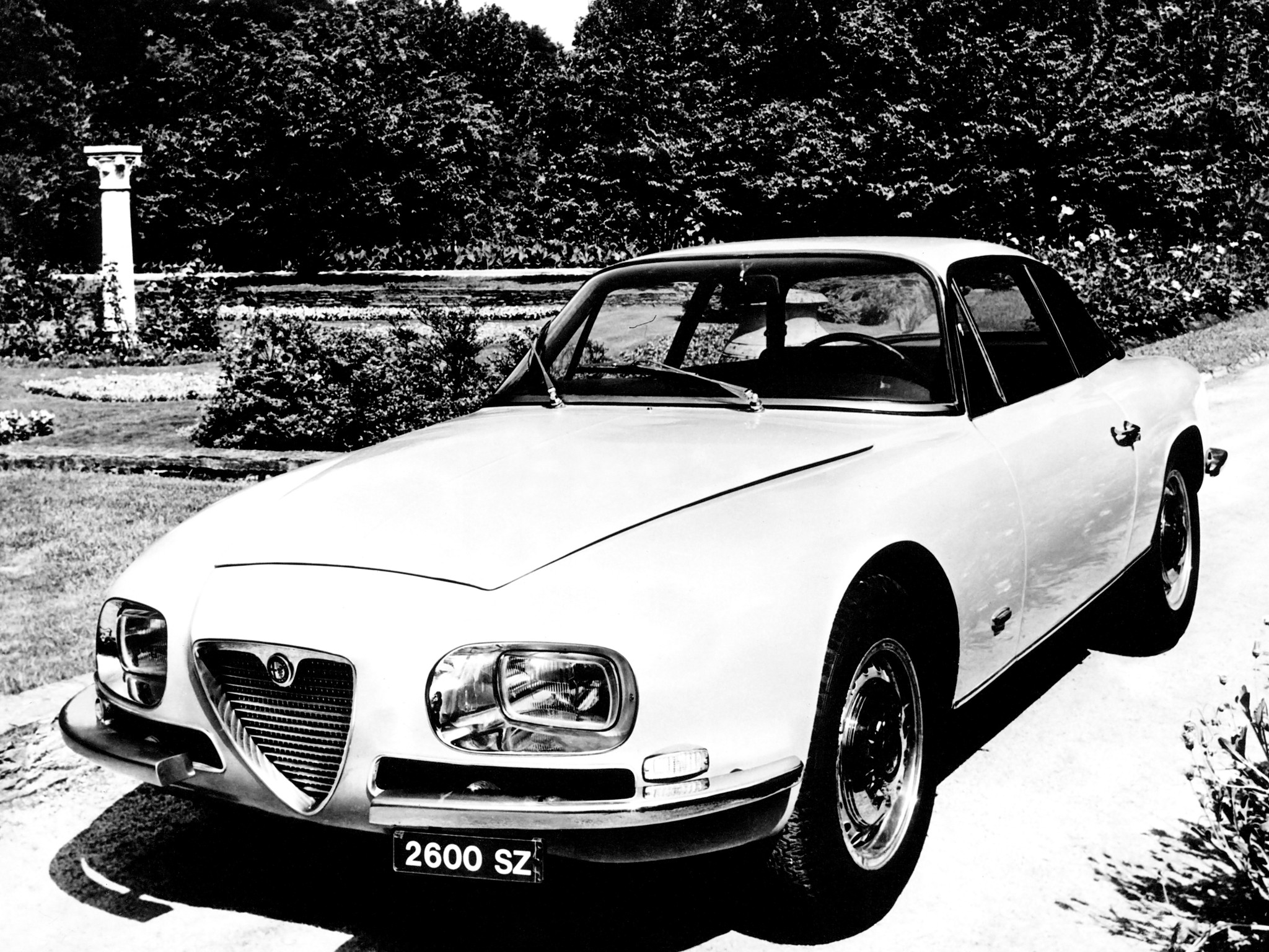 Alfa Romeo 2600 Wallpapers