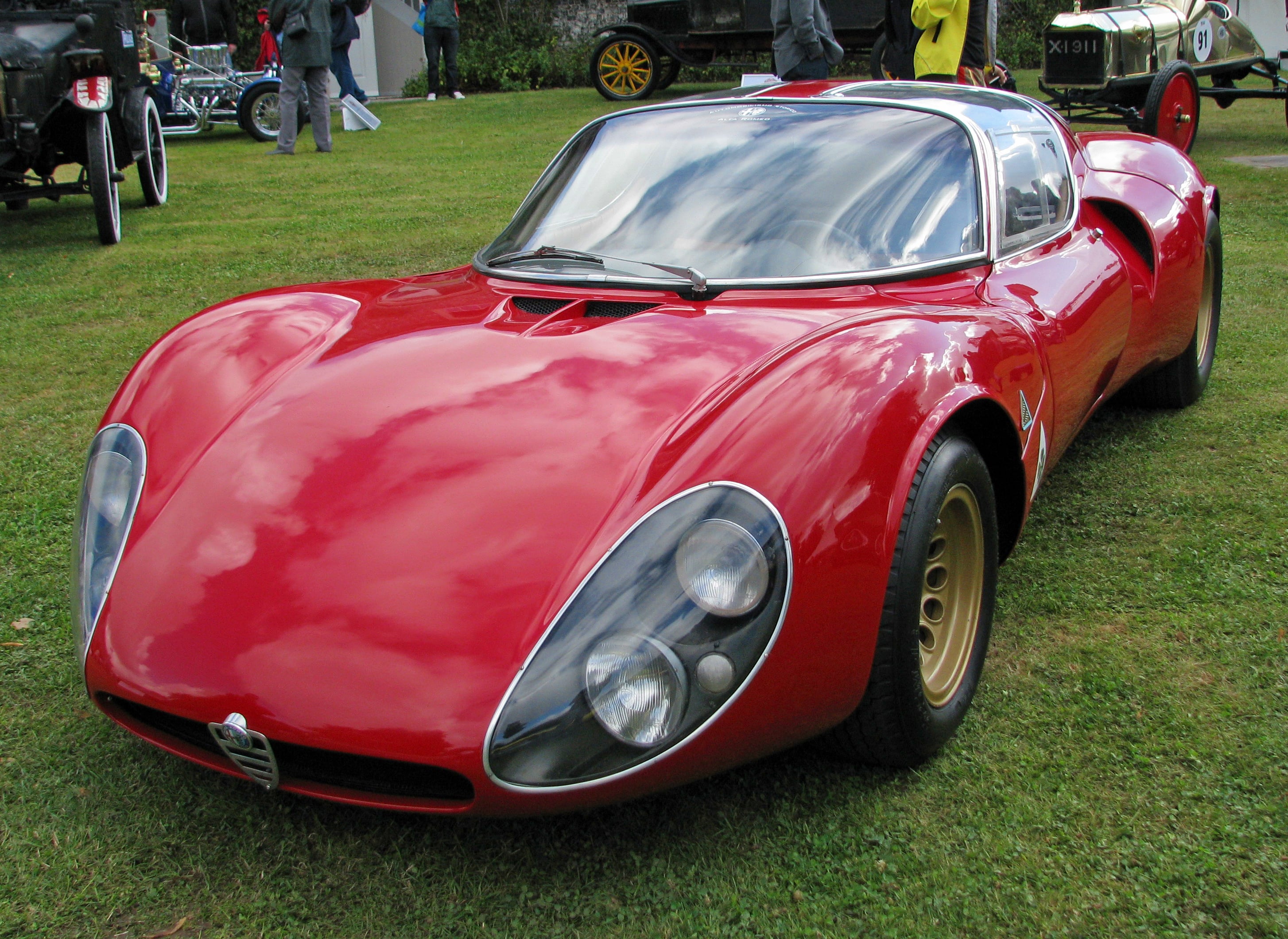 Alfa Romeo 33 Stradale Wallpapers