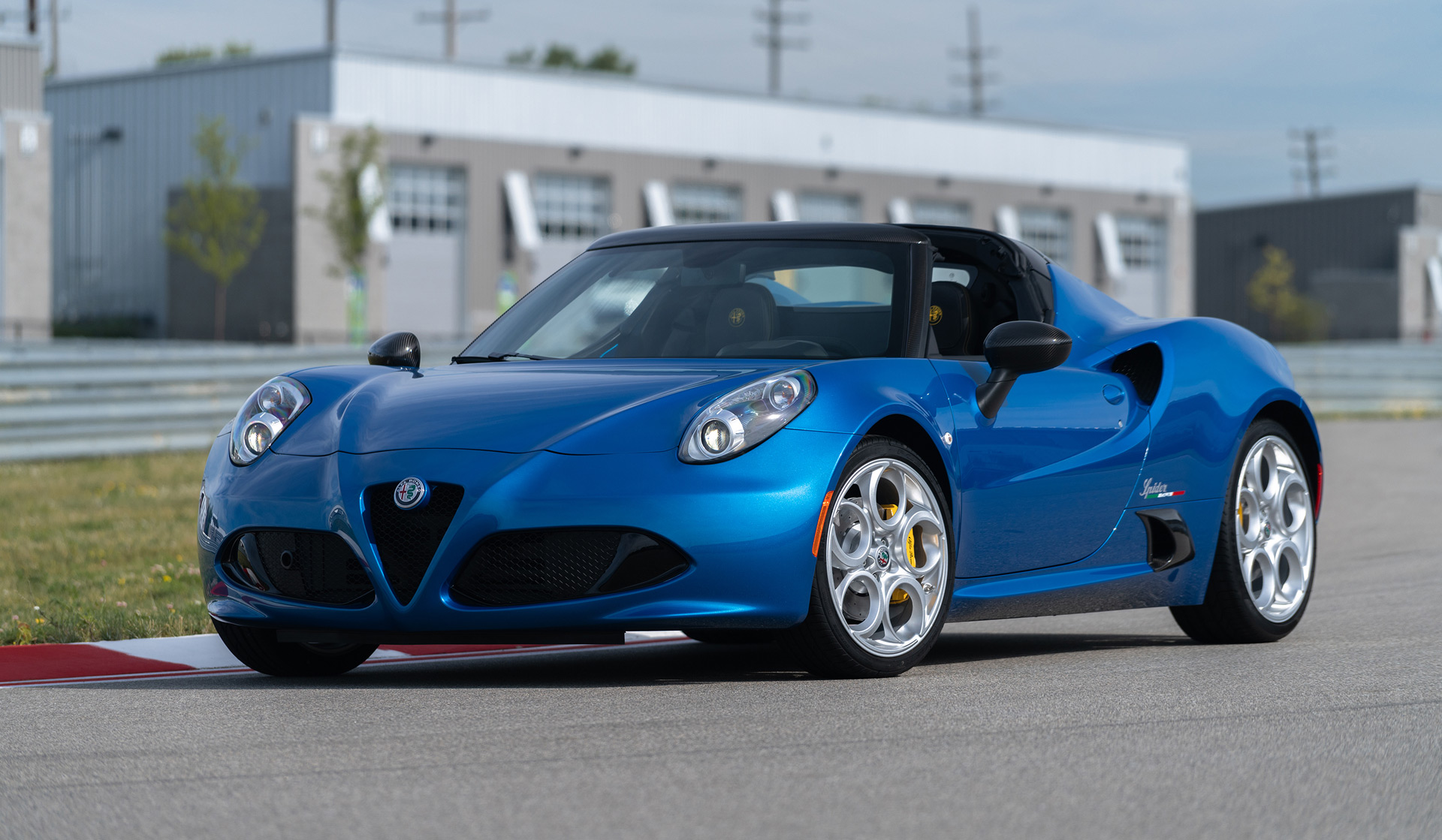 Alfa Romeo 4C Spider 33 Stradale Tributo Wallpapers