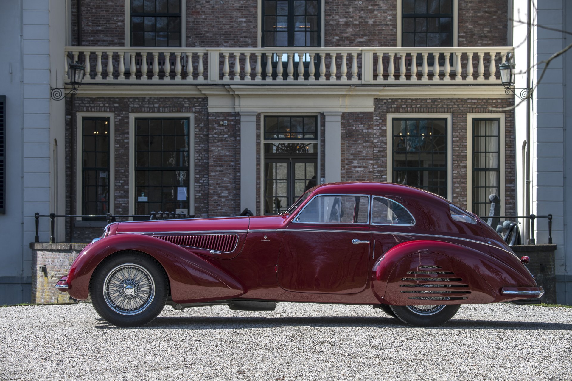 Alfa Romeo 8C 2900B Touring Berlinetta Wallpapers