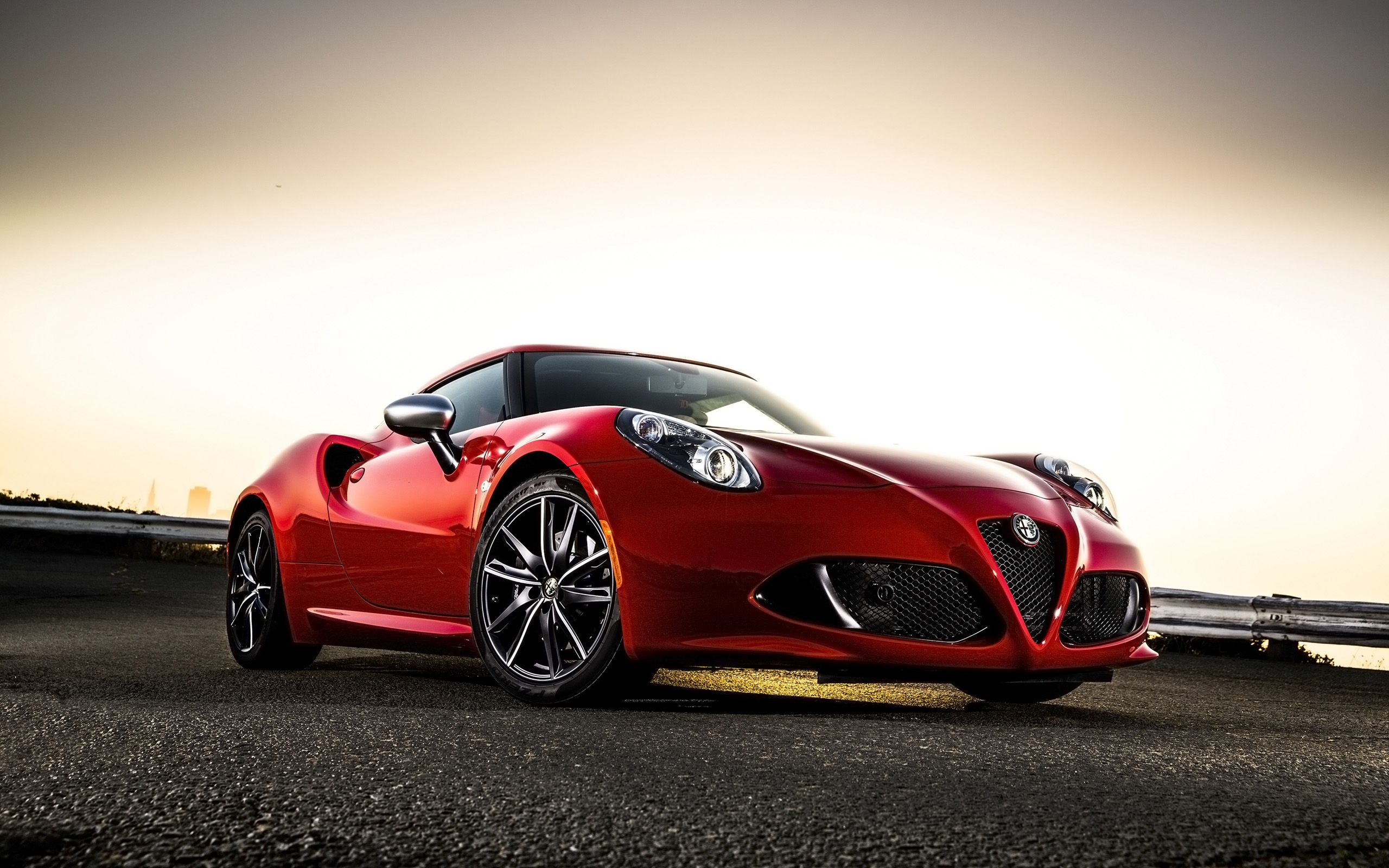 Alfa Romeo 8C Spider Wallpapers