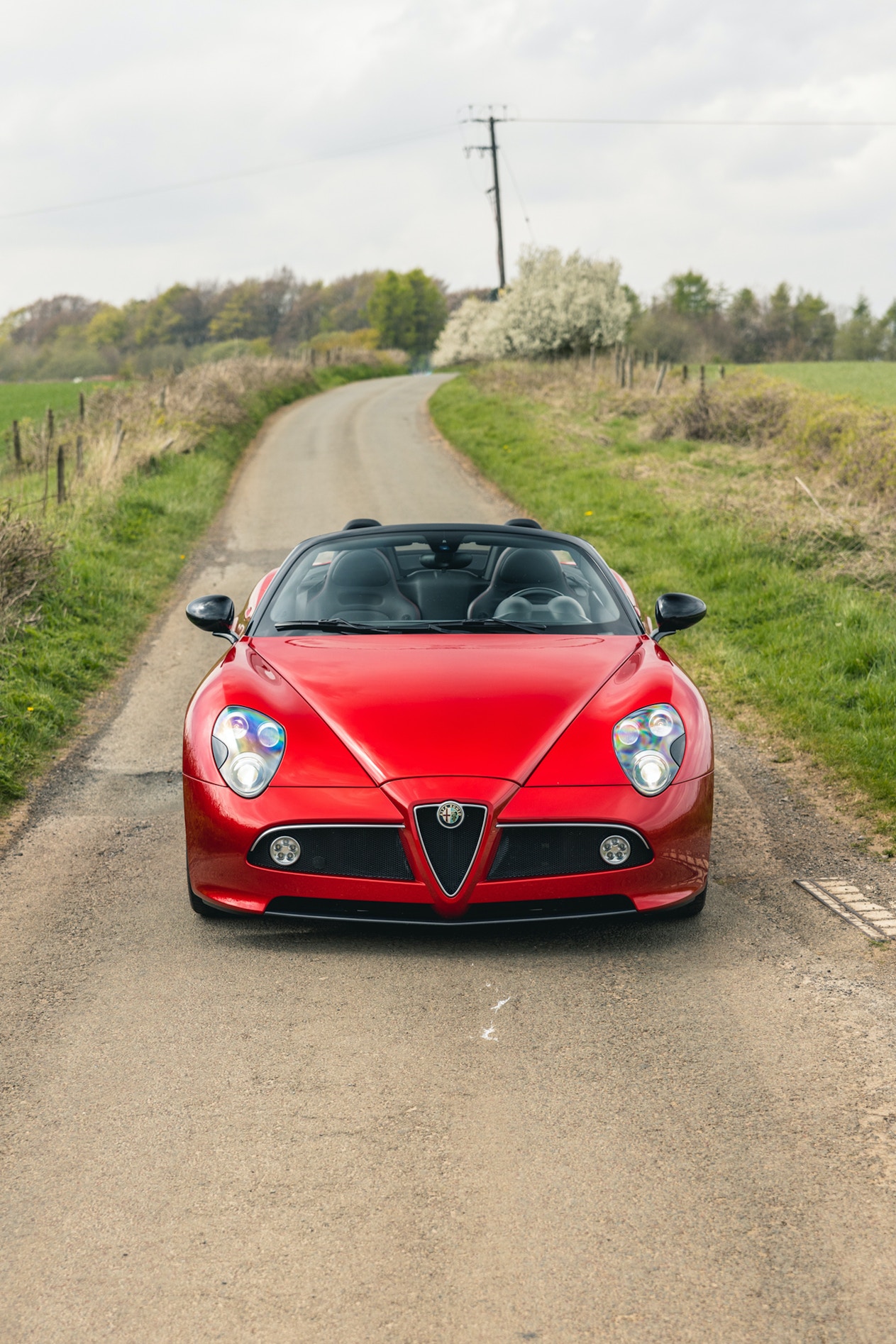 Alfa Romeo 8C Spider Wallpapers