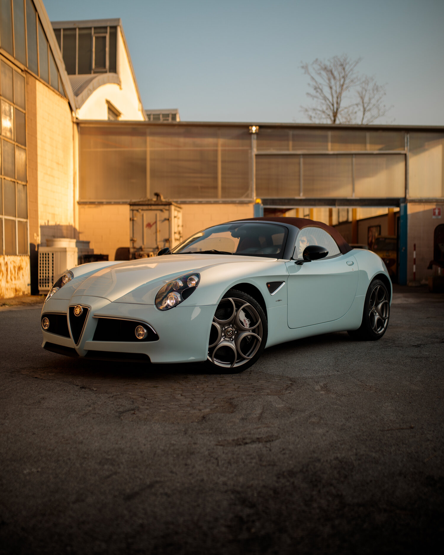 Alfa Romeo 8C Spider Wallpapers