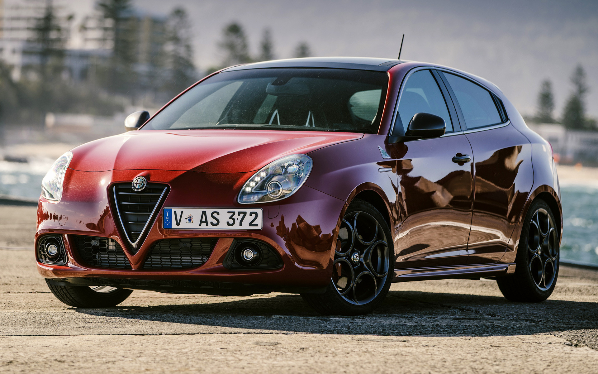 Alfa Romeo Giulietta Wallpapers