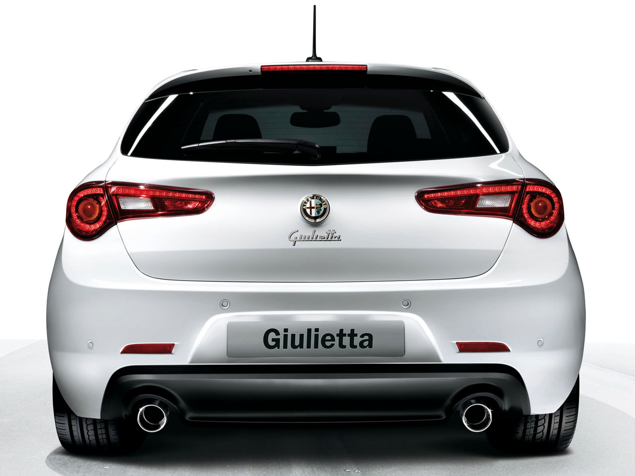 Alfa Romeo Giulietta Wallpapers