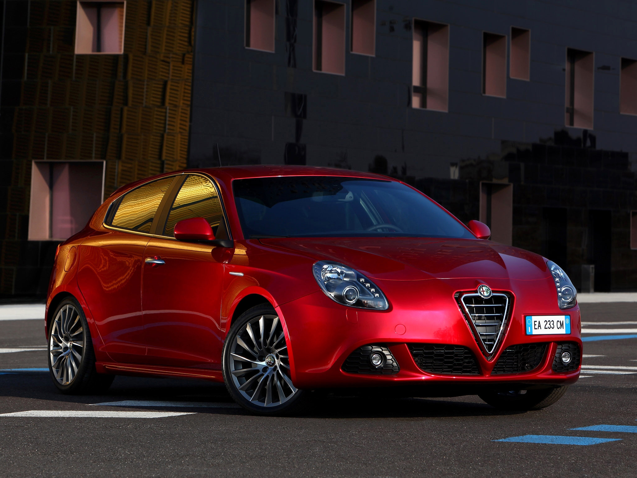 Alfa Romeo Giulietta B-Tech Wallpapers