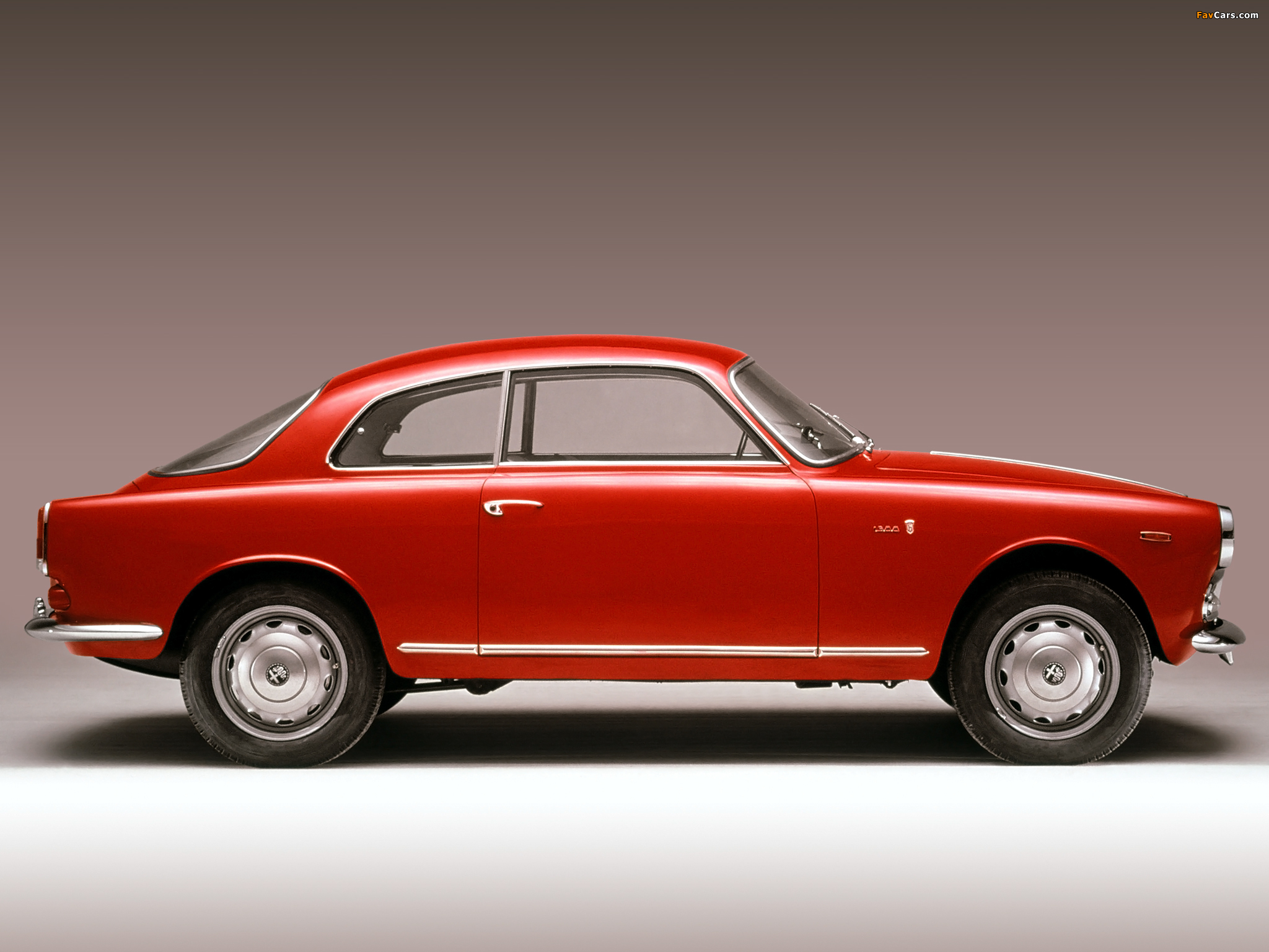 Alfa Romeo Giulietta Sprint Veloce Wallpapers