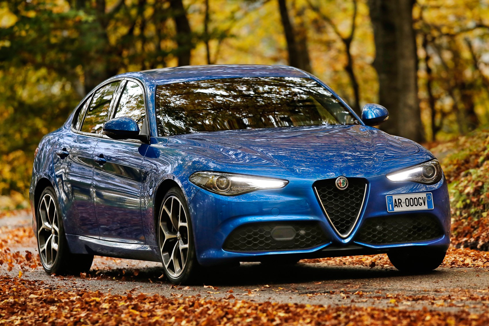 Alfa Romeo Giulietta Veloce Wallpapers