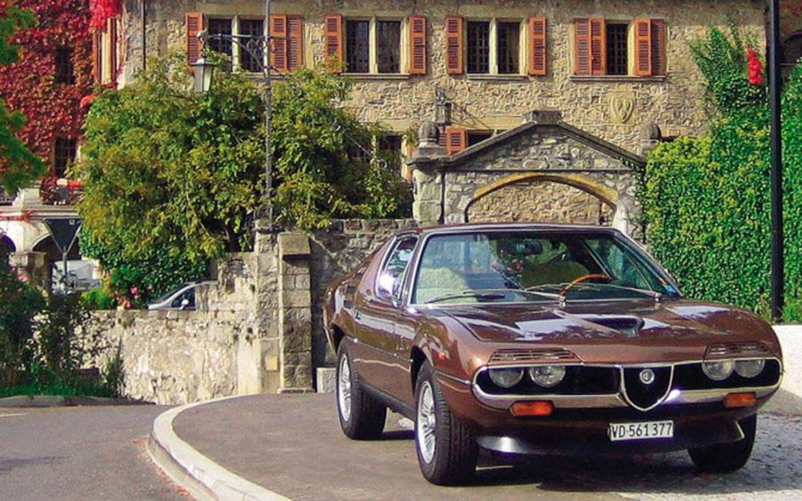 Alfa Romeo Montreal Wallpapers