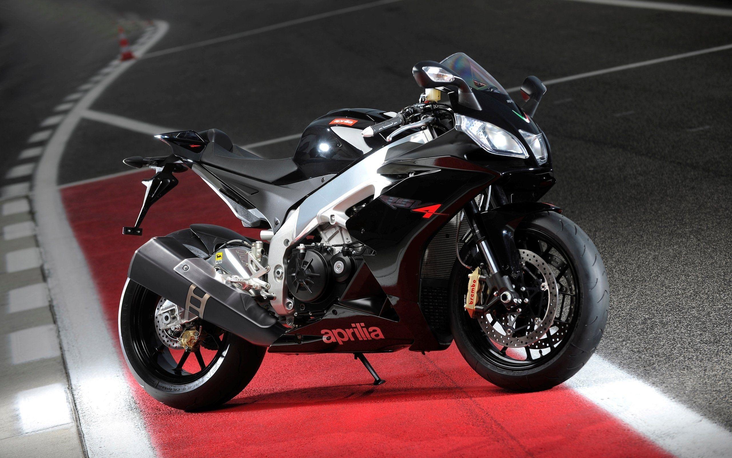 Aprilia Rsv4 Wallpapers