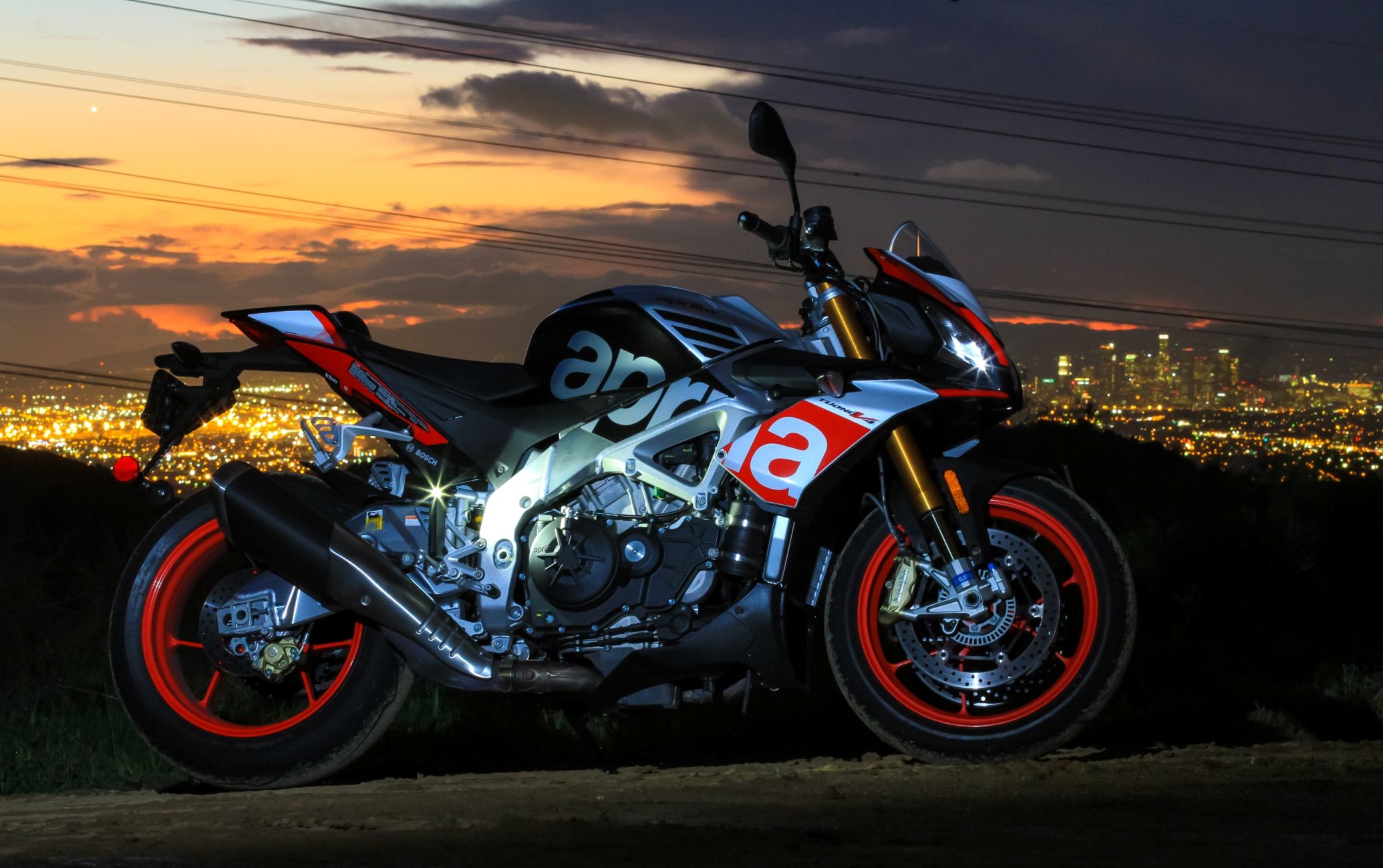 Aprilia Tuono V4 1100 Factory Wallpapers