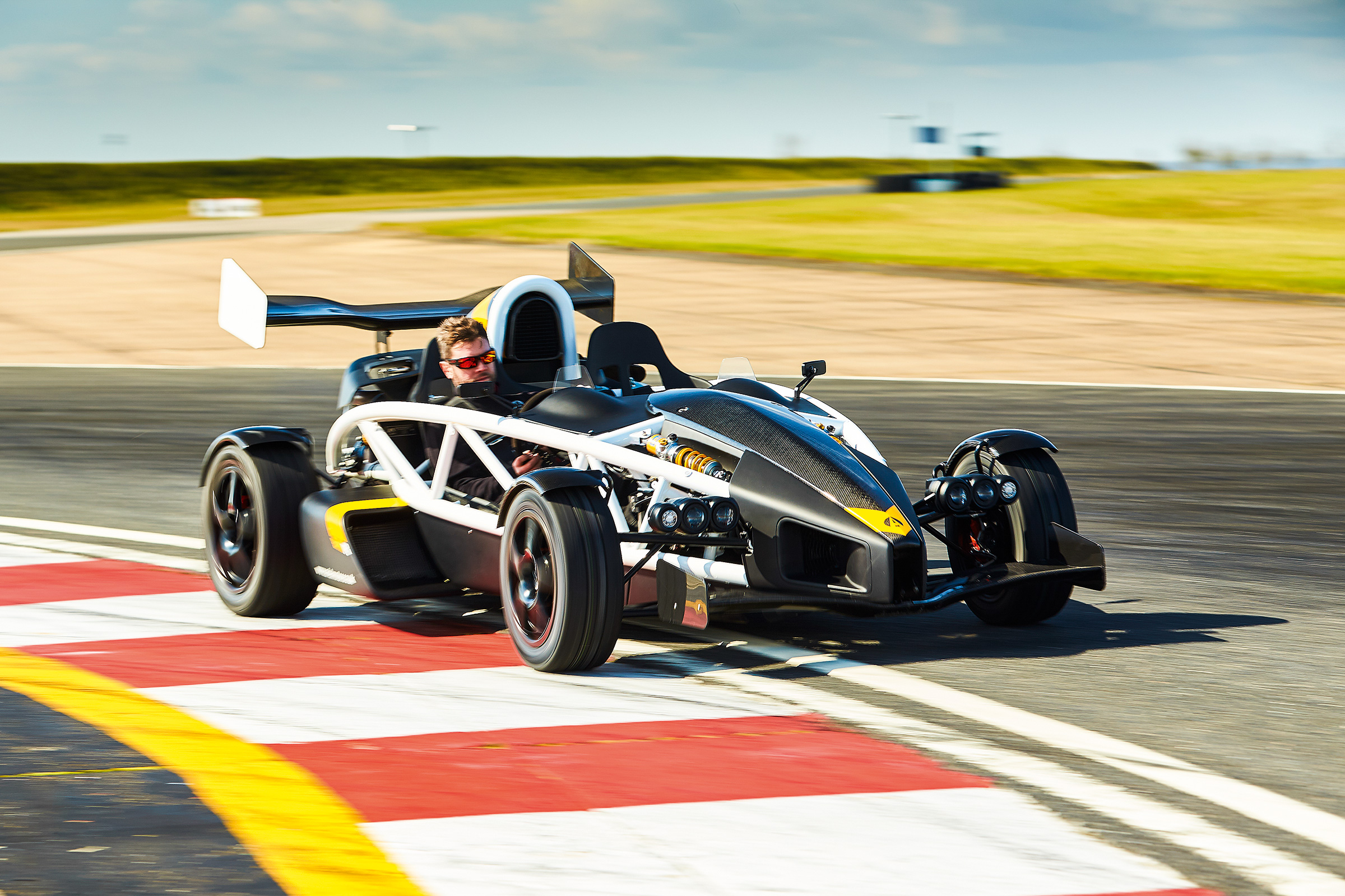 Ariel Atom Wallpapers