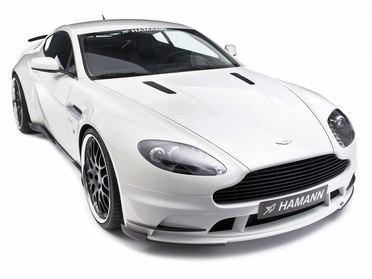 Aston Martin Amv10 Wallpapers