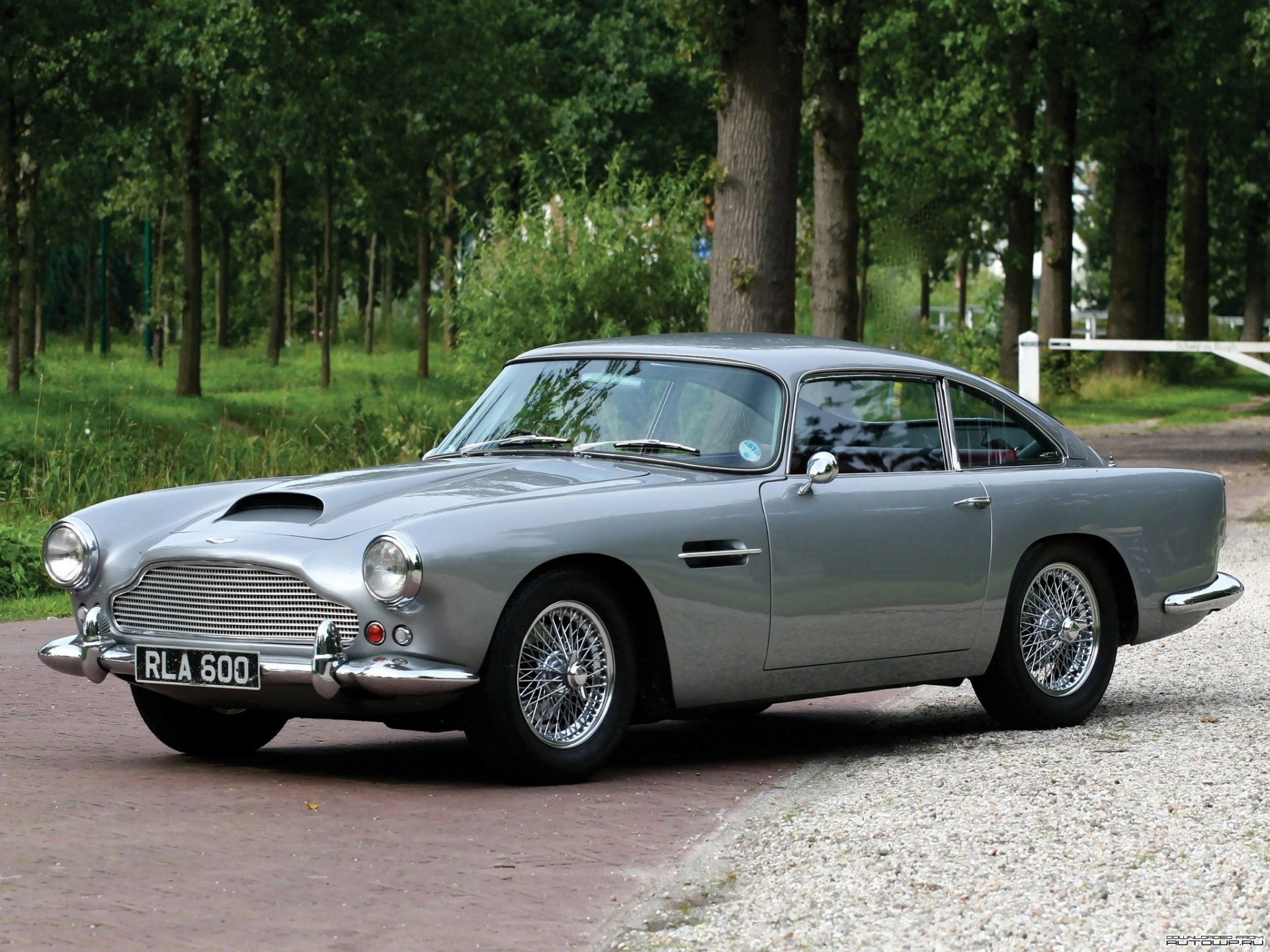 Aston Martin Db4 Wallpapers