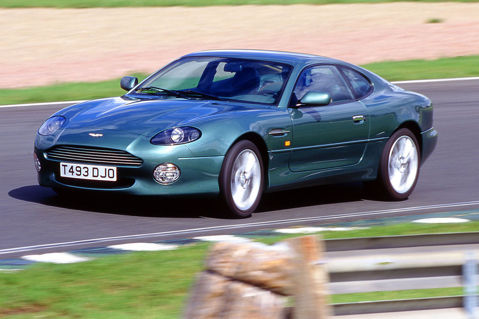 Aston Martin Db7 Wallpapers