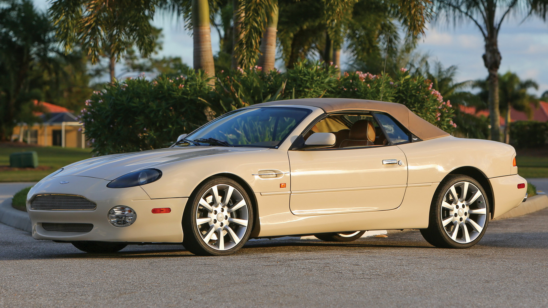 Aston Martin Db7 Wallpapers