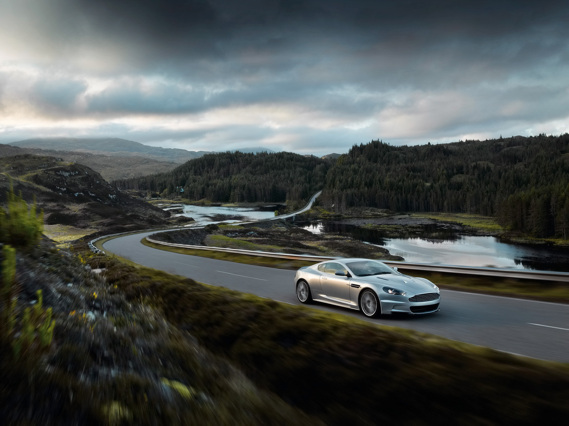 Aston Martin Dbs Wallpapers