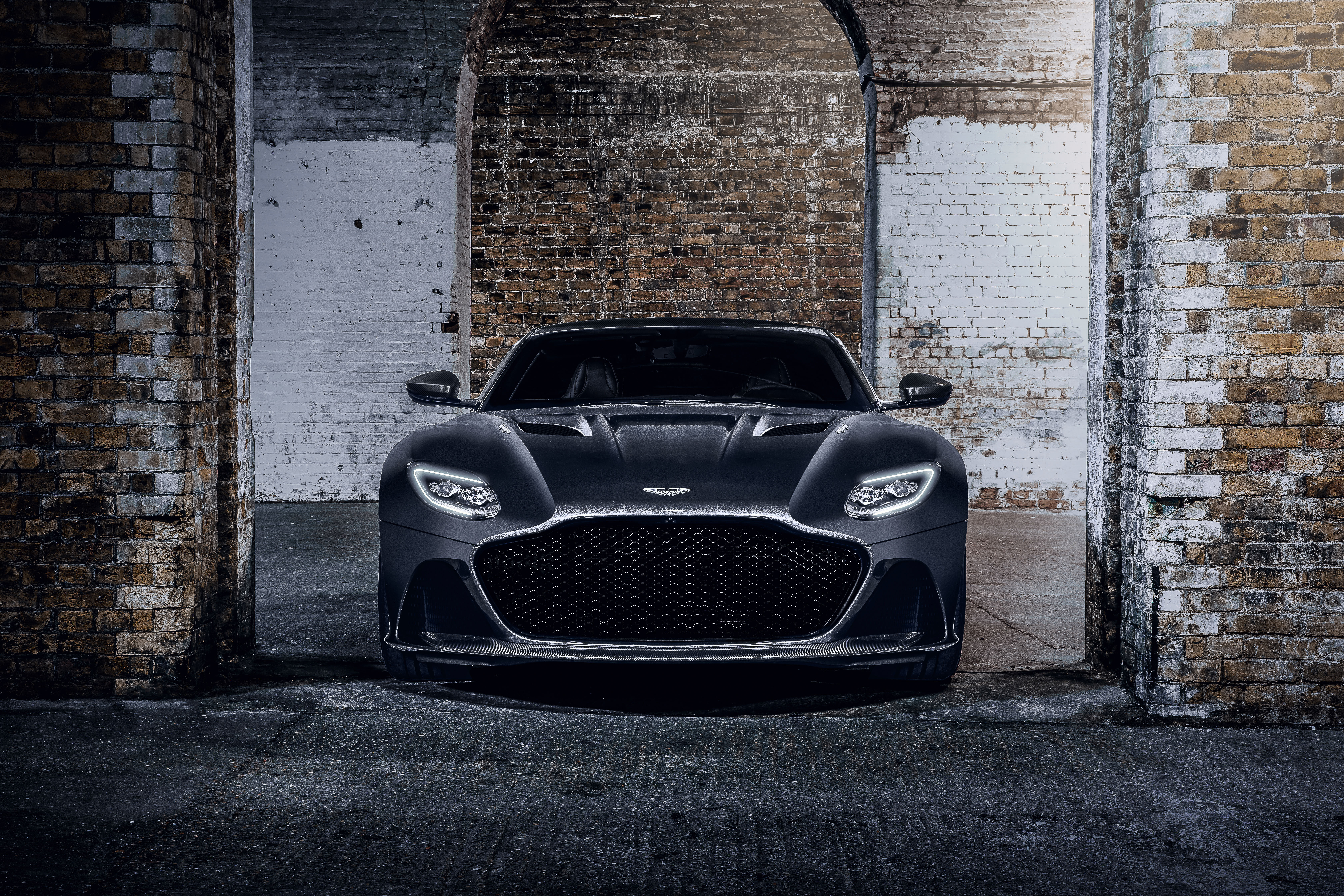 Aston Martin Dbs Superleggera Wallpapers