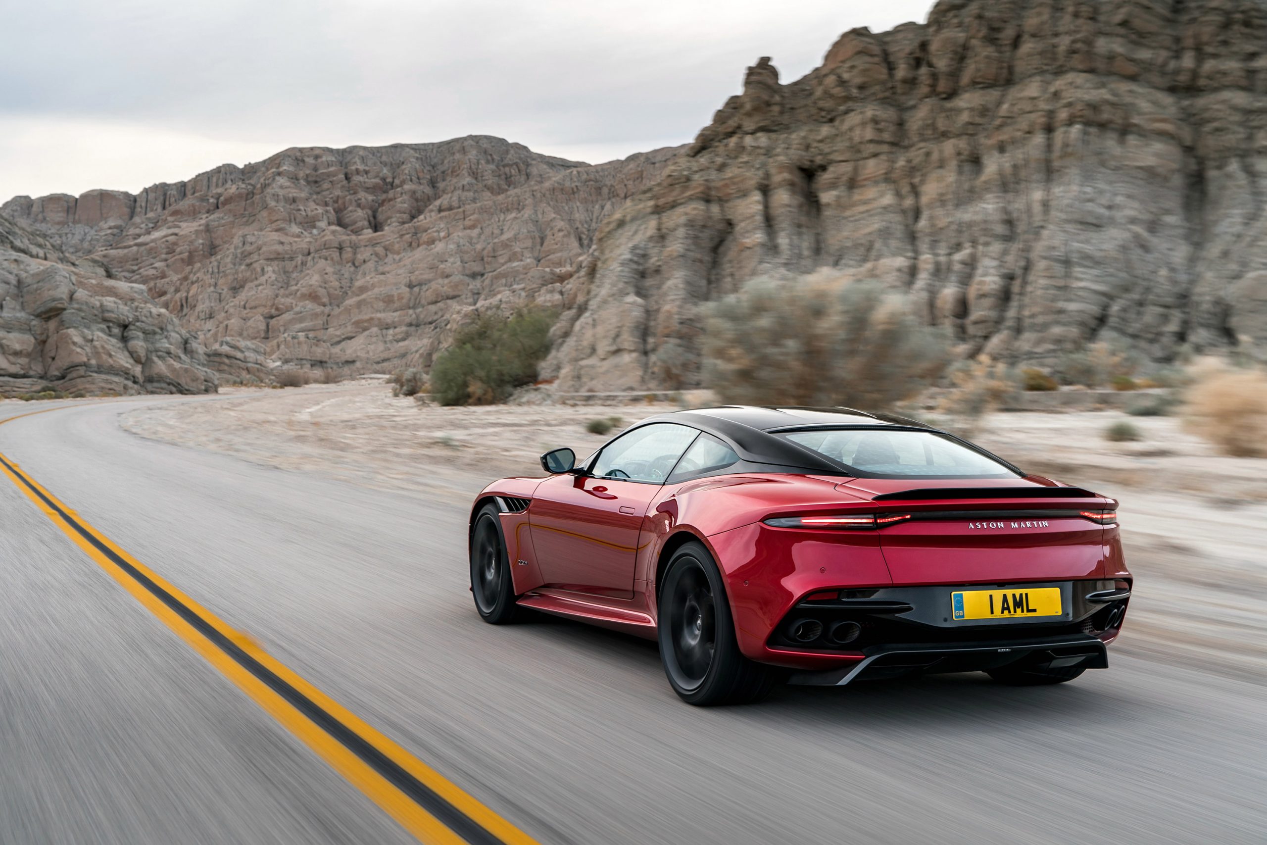 Aston Martin Dbs Superleggera Wallpapers