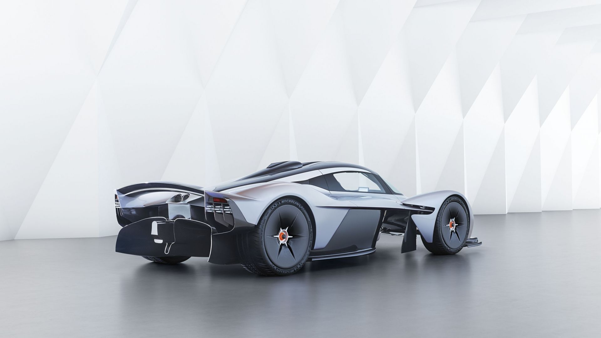 Aston Martin Valkyrie Wallpapers