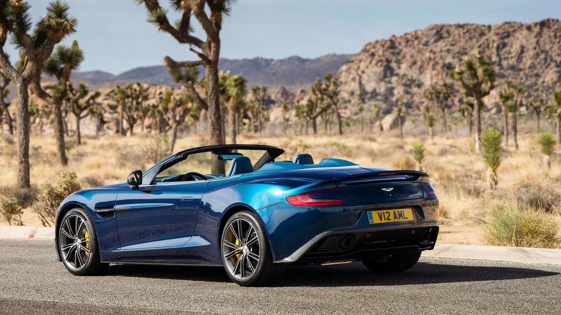 Aston Martin Vanquish Volante Wallpapers