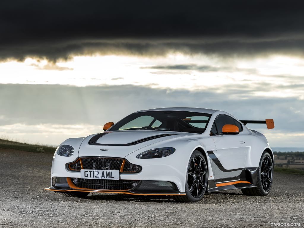 Aston Martin Vantage Gt12 Wallpapers