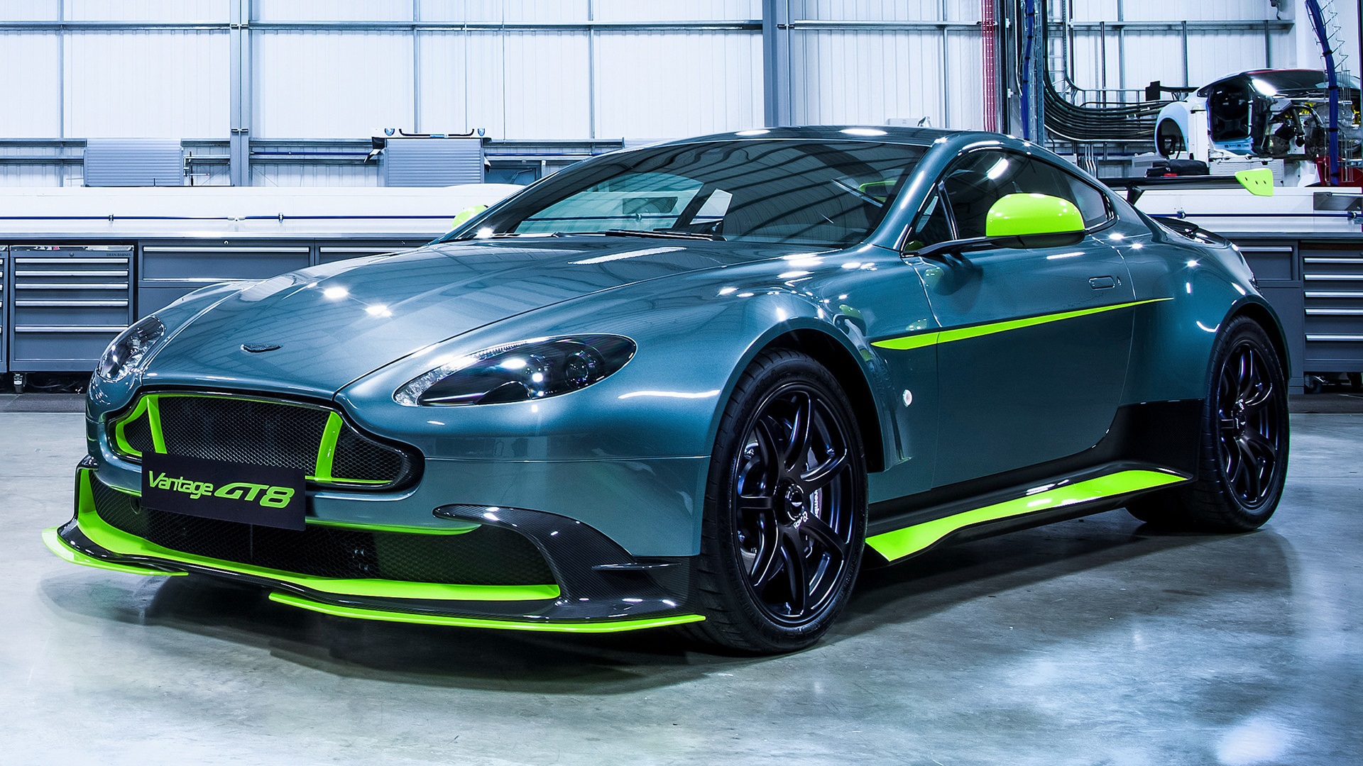 Aston Martin Vantage Gt8 Wallpapers