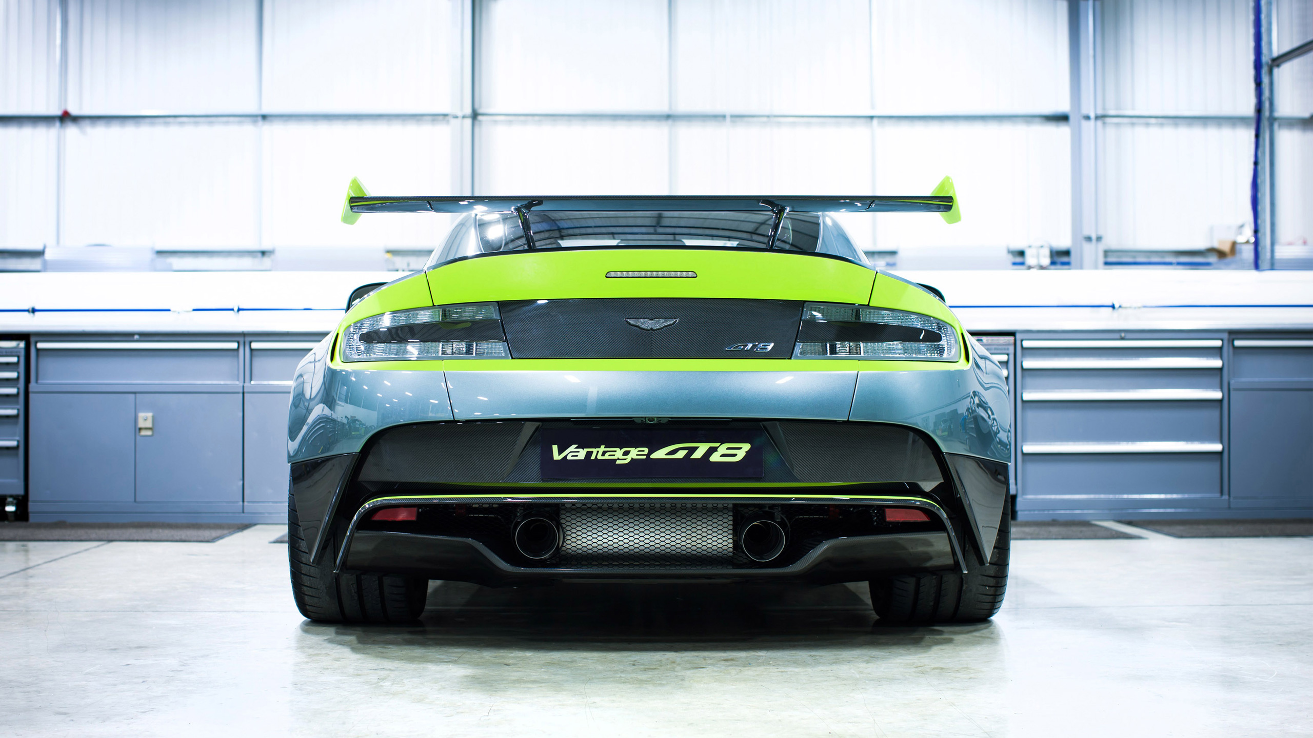 Aston Martin Vantage Gt8 Wallpapers