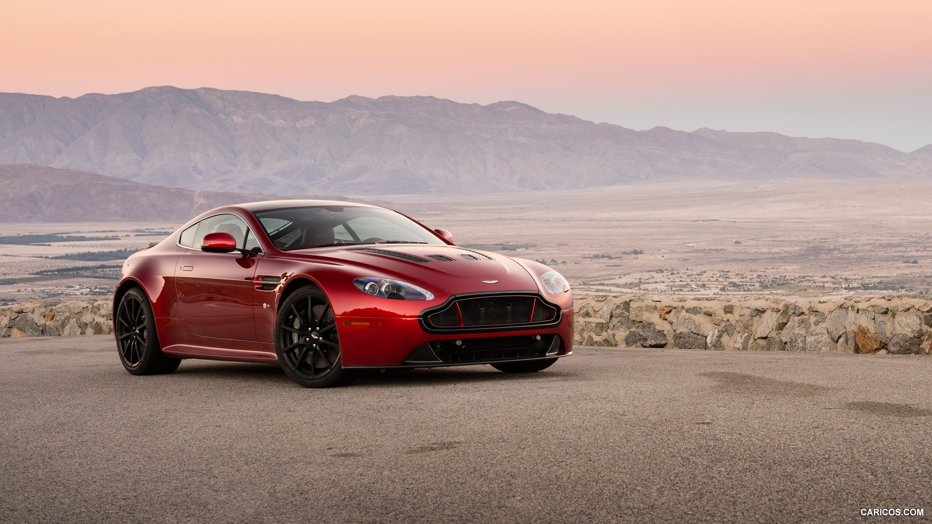 Aston Martin Vantage S Wallpapers