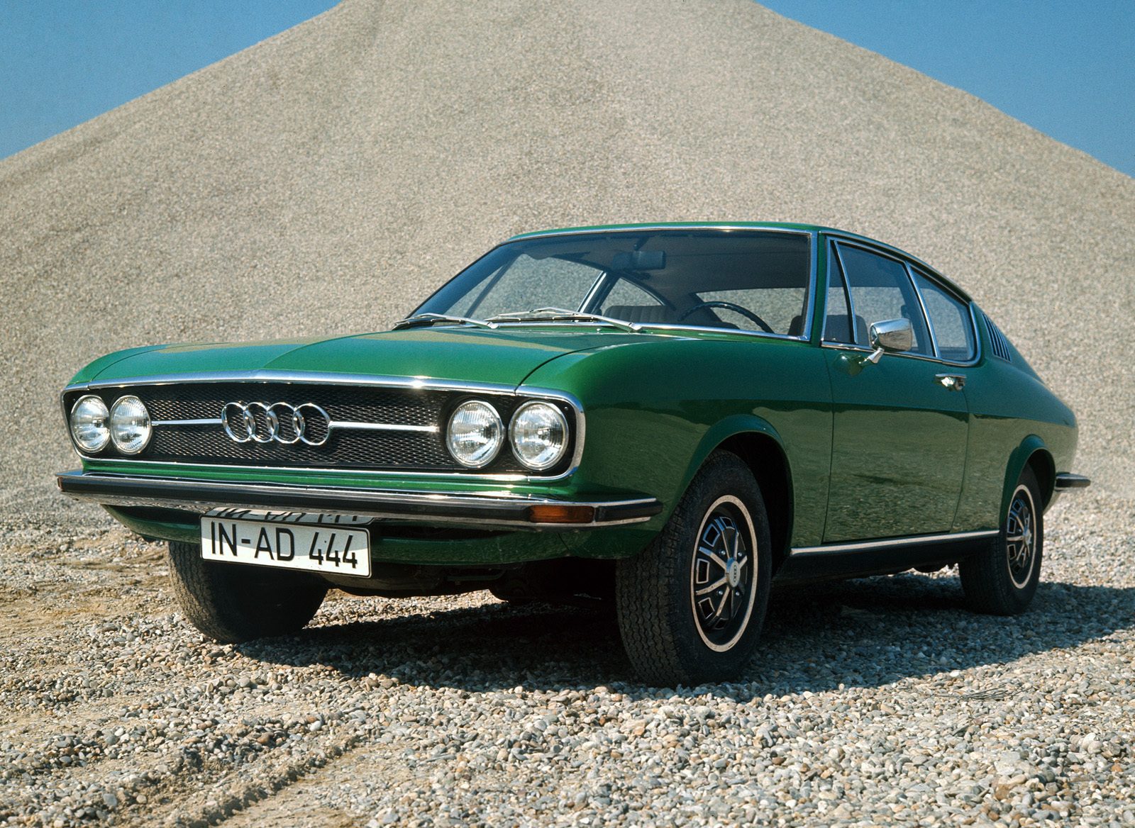 Audi 100 Wallpapers