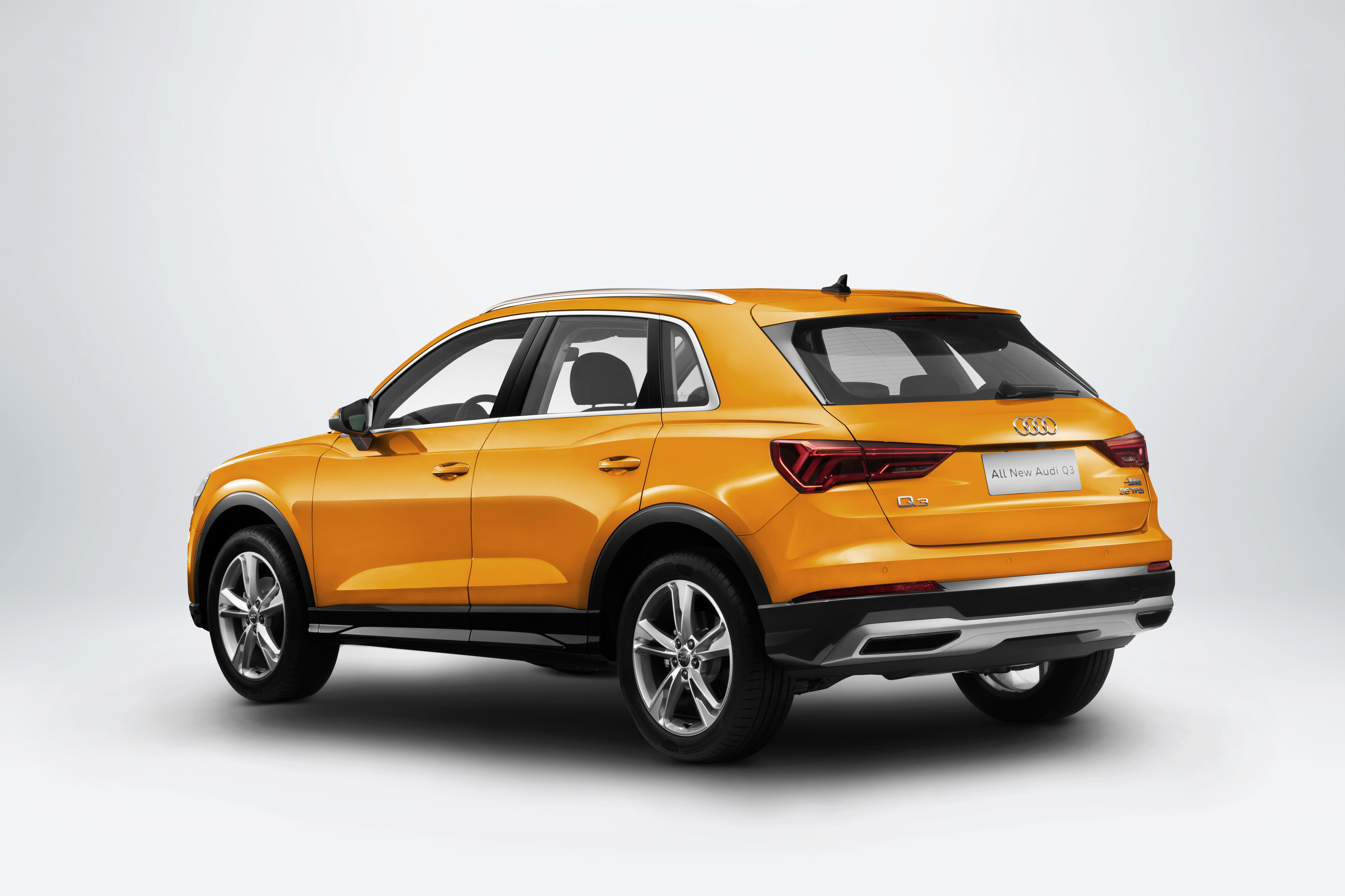 Audi Q3 35 Tfsi Wallpapers