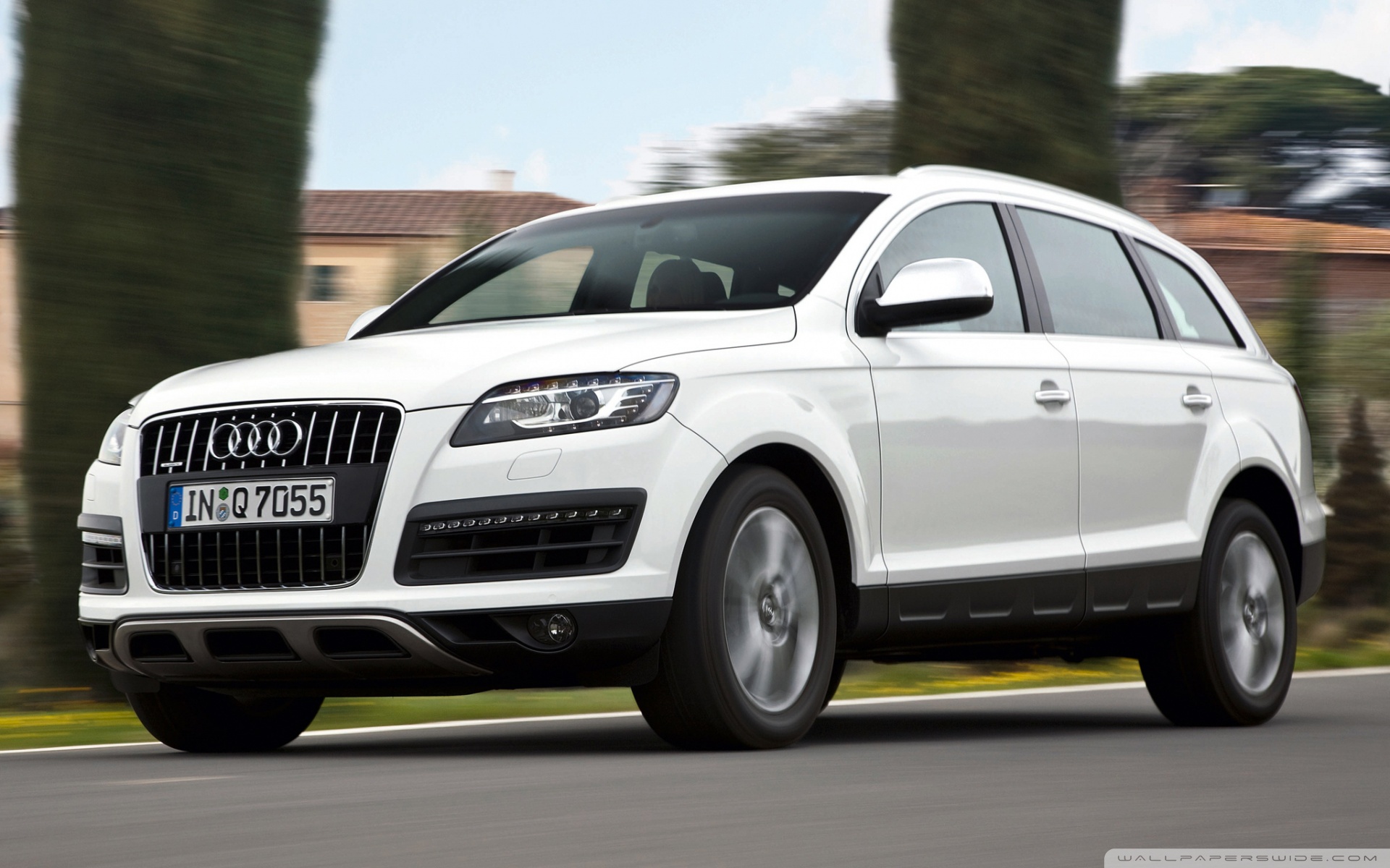 Audi Q7 Wallpapers