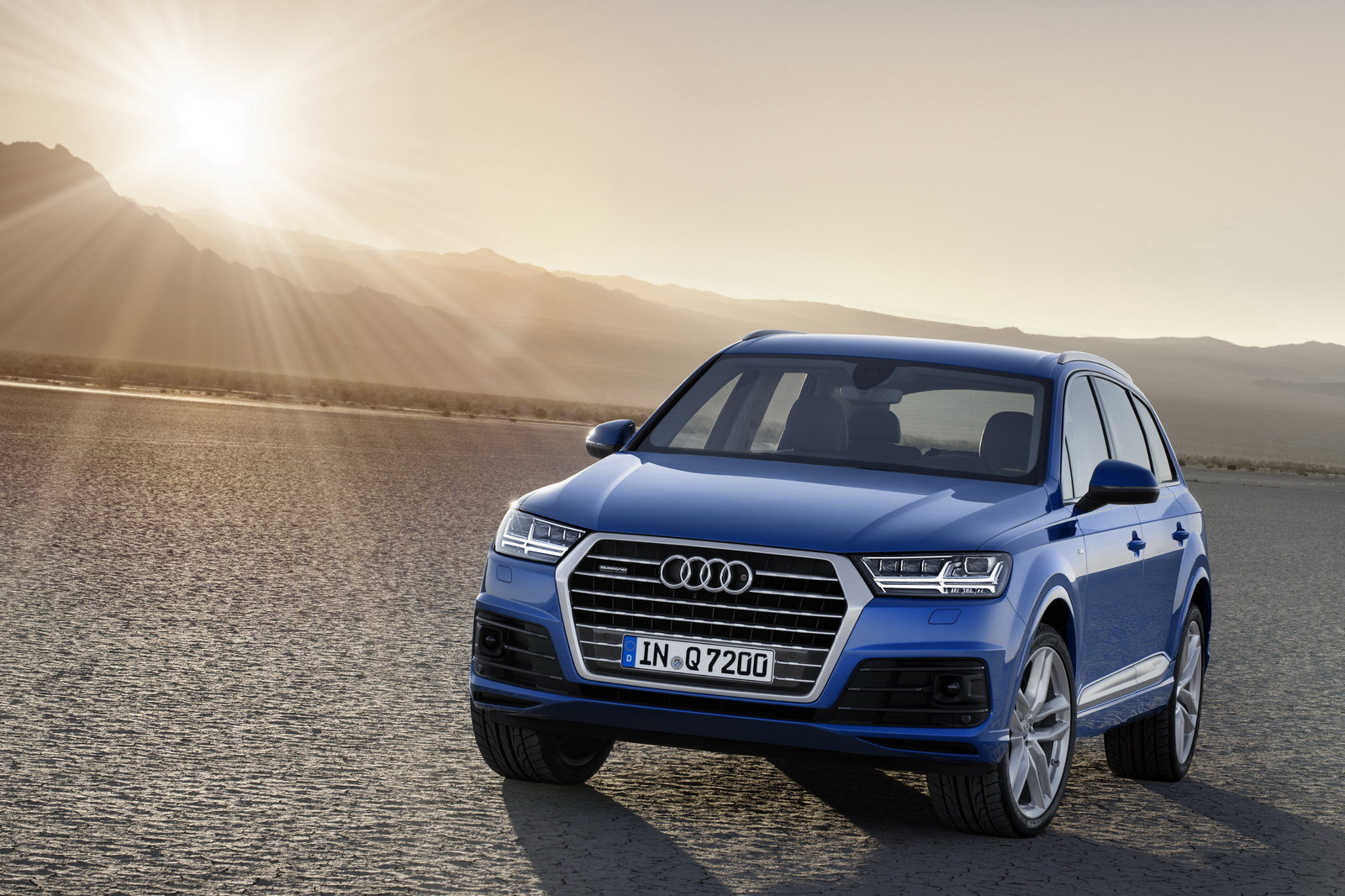 Audi Q7 Wallpapers