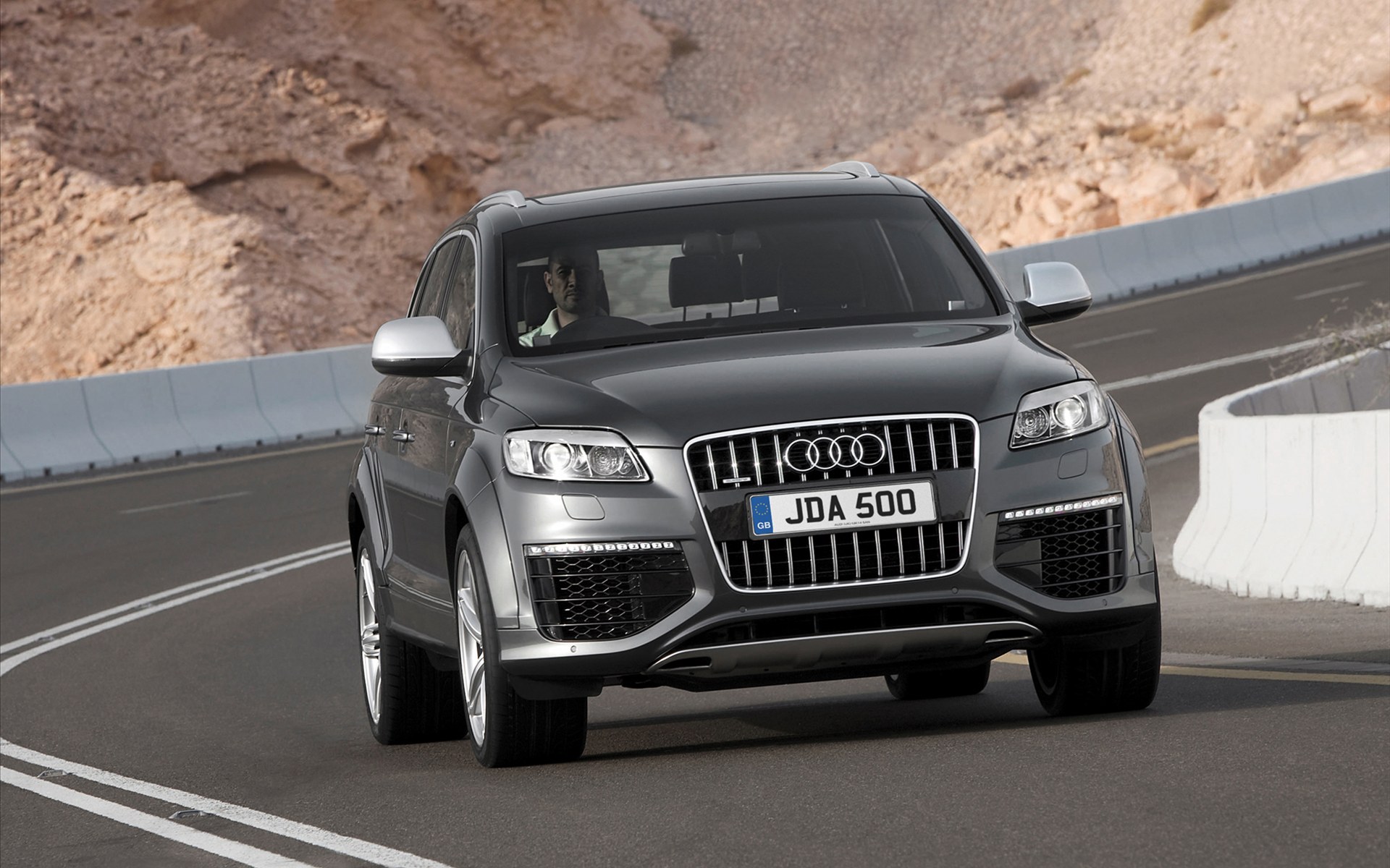 Audi Quattro Q7 Wallpapers