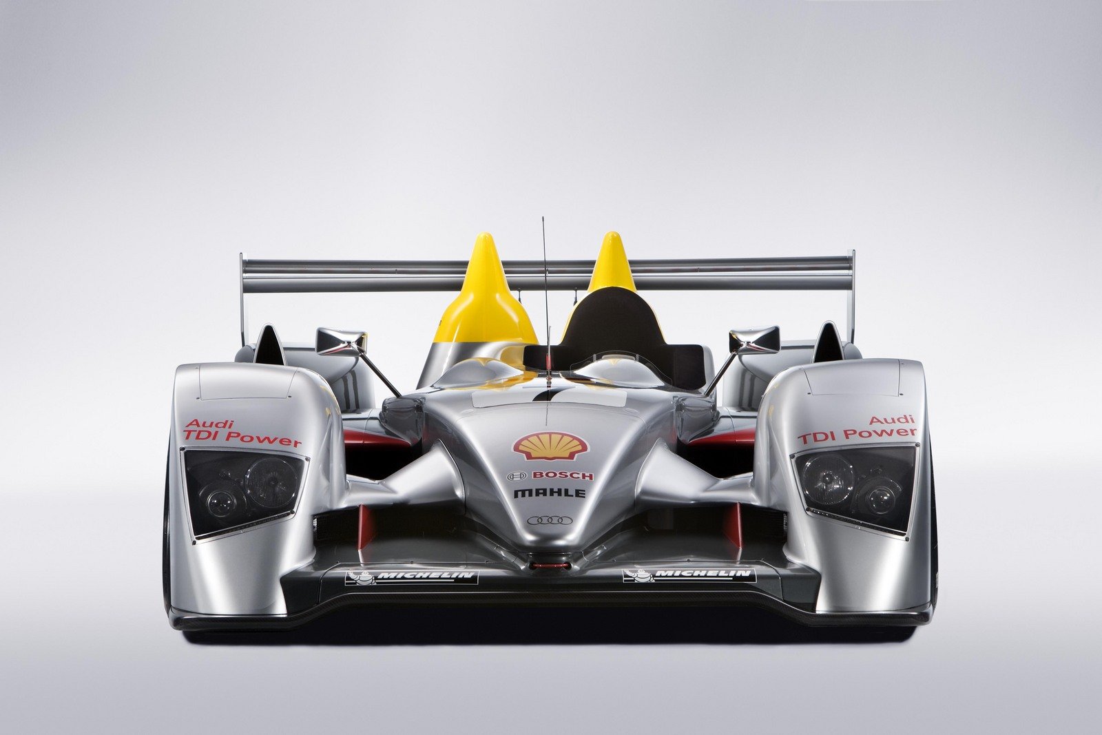 Audi R10 Tdi Wallpapers