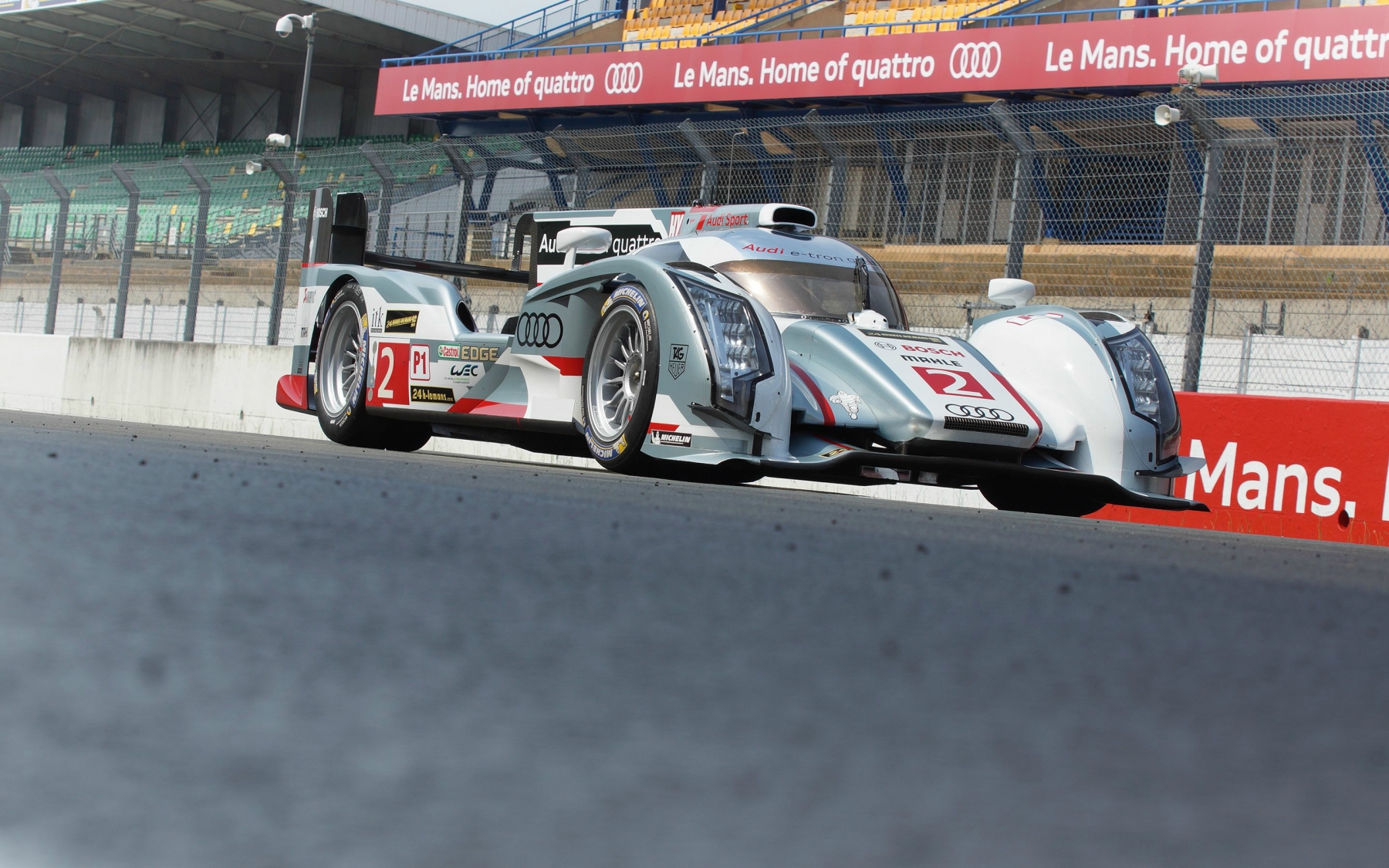 Audi R18 Le Mans Wallpapers