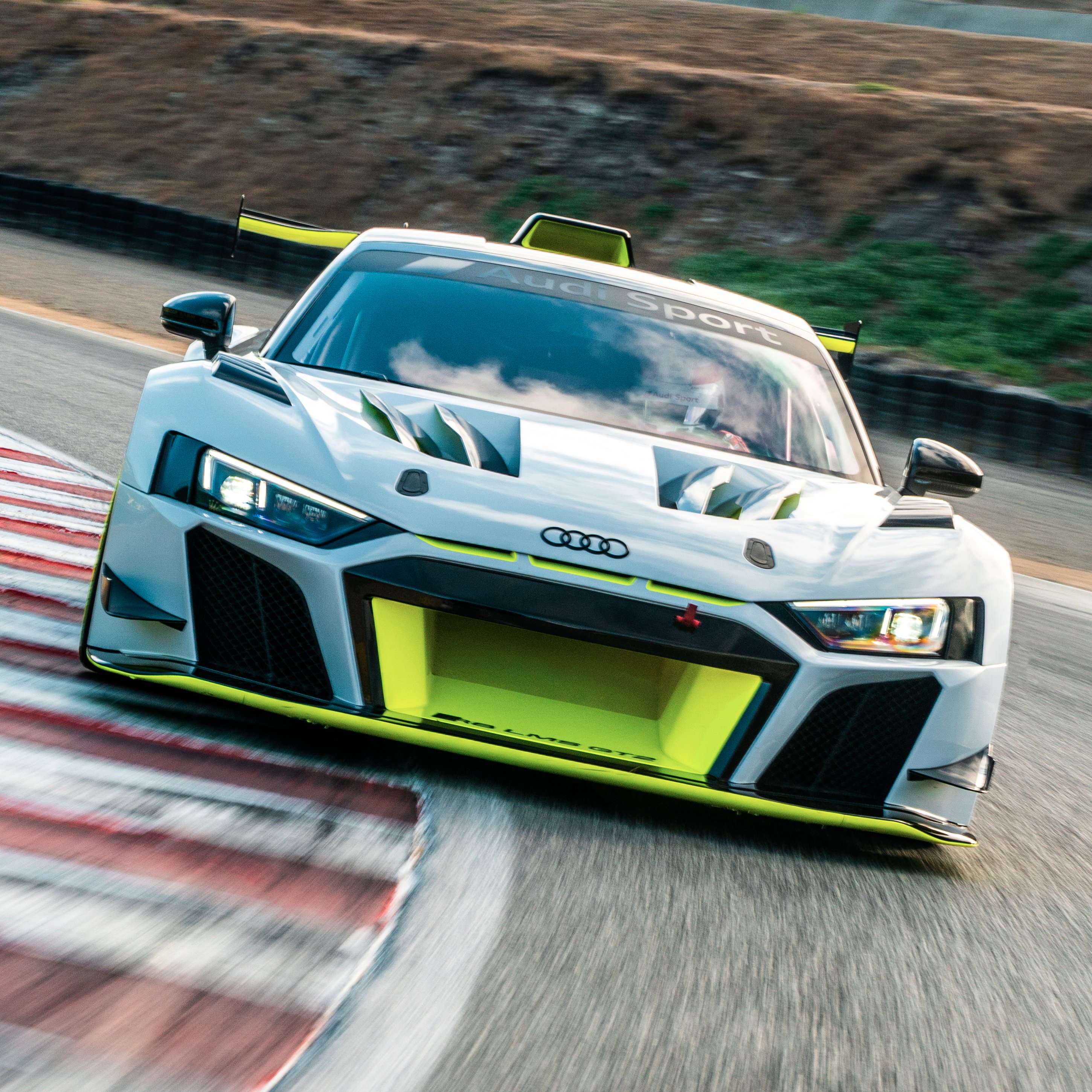 Audi R8 Lms Gt2 Wallpapers