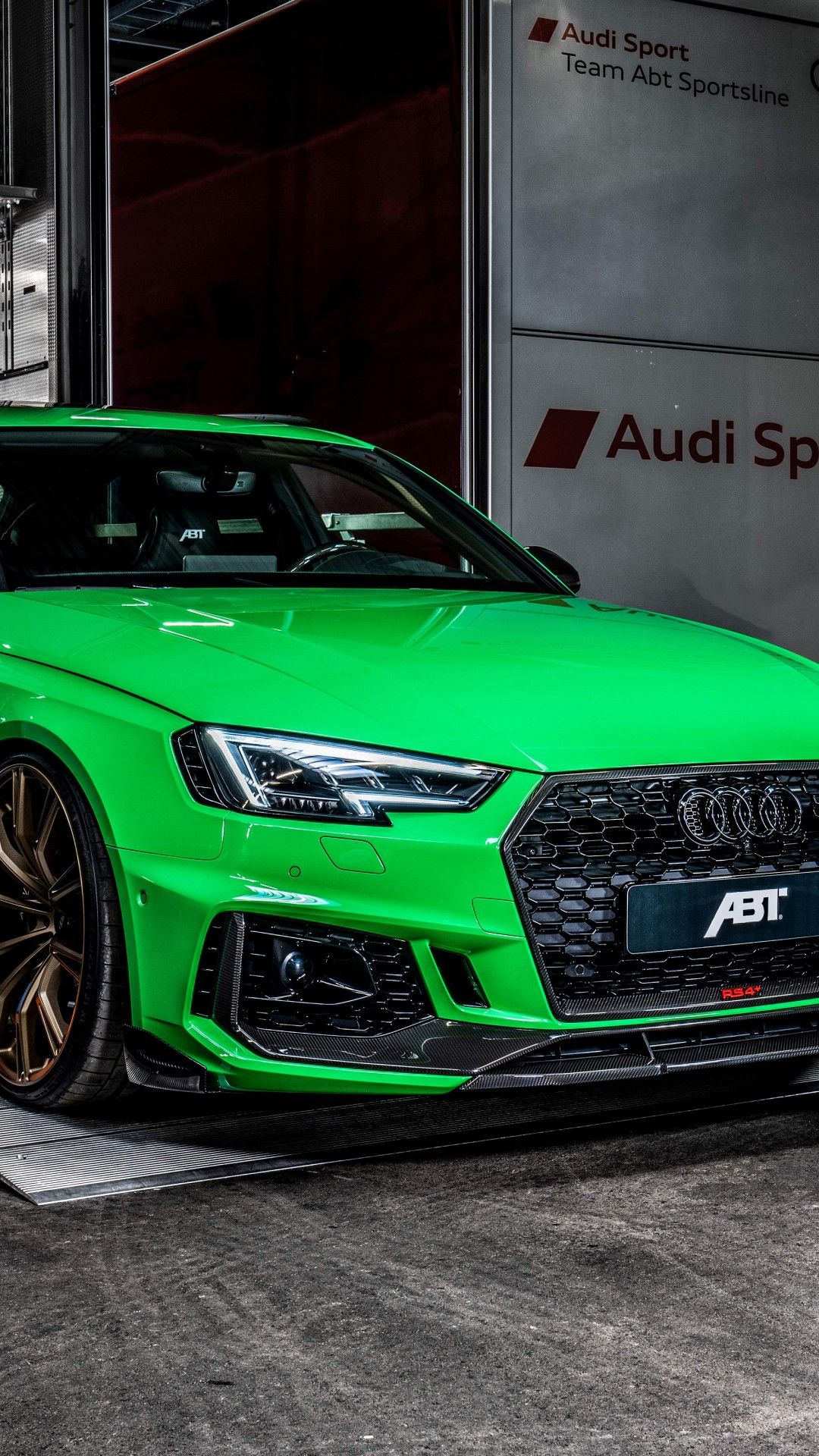 Audi Rs4 Wallpapers